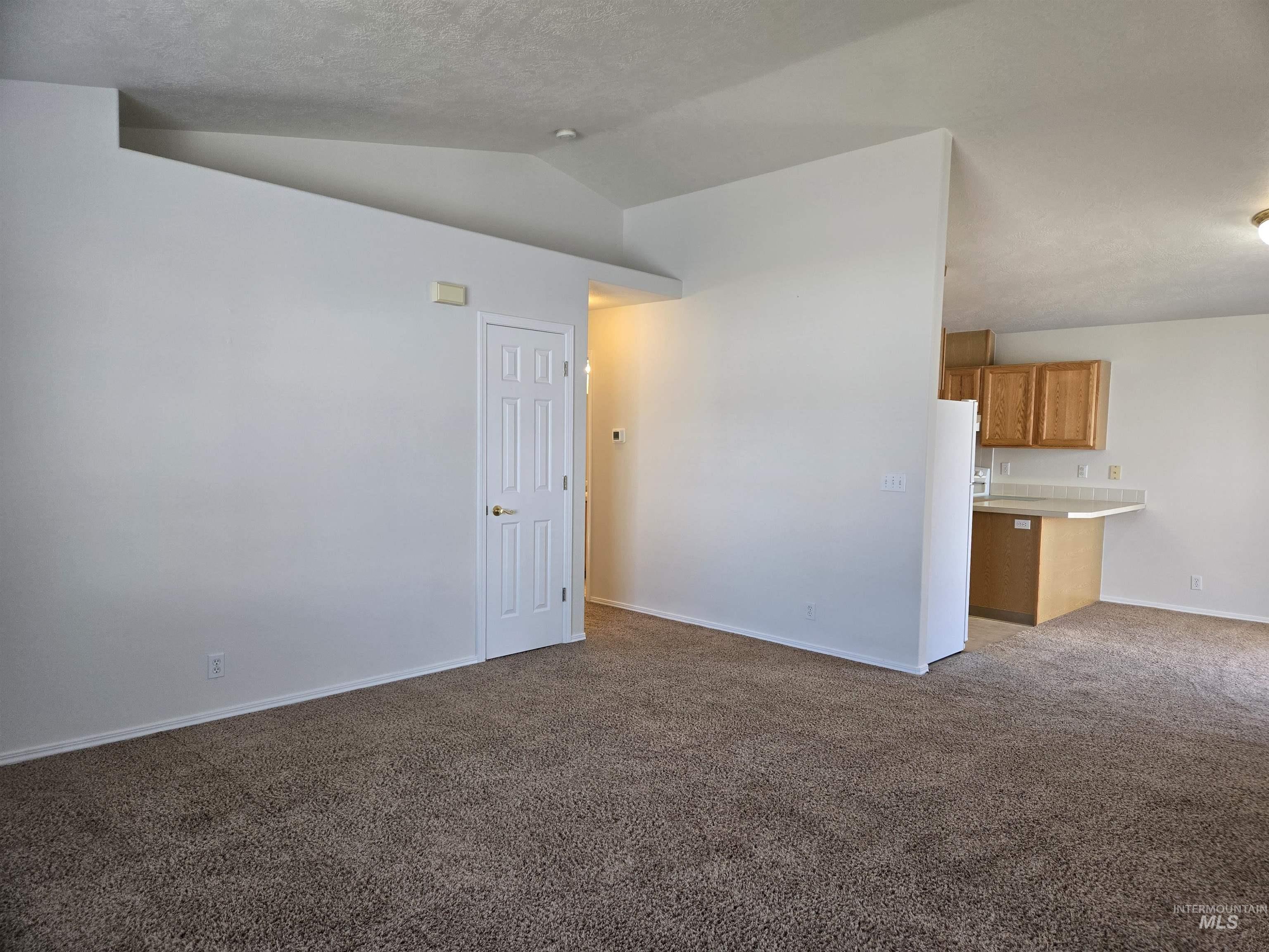 183 SW 18th St., Ontario, Oregon 97914, 3 Bedrooms, 2 Bathrooms, Residential For Sale, Price $284,900, 98976435