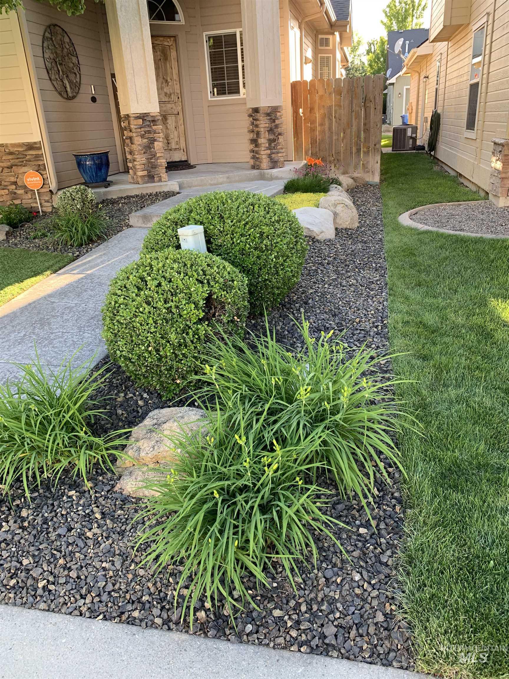 4739 S S Silvermaple Ave, Boise, Idaho 83709, 3 Bedrooms, 2.5 Bathrooms, Residential For Sale, Price $555,000, 98976436