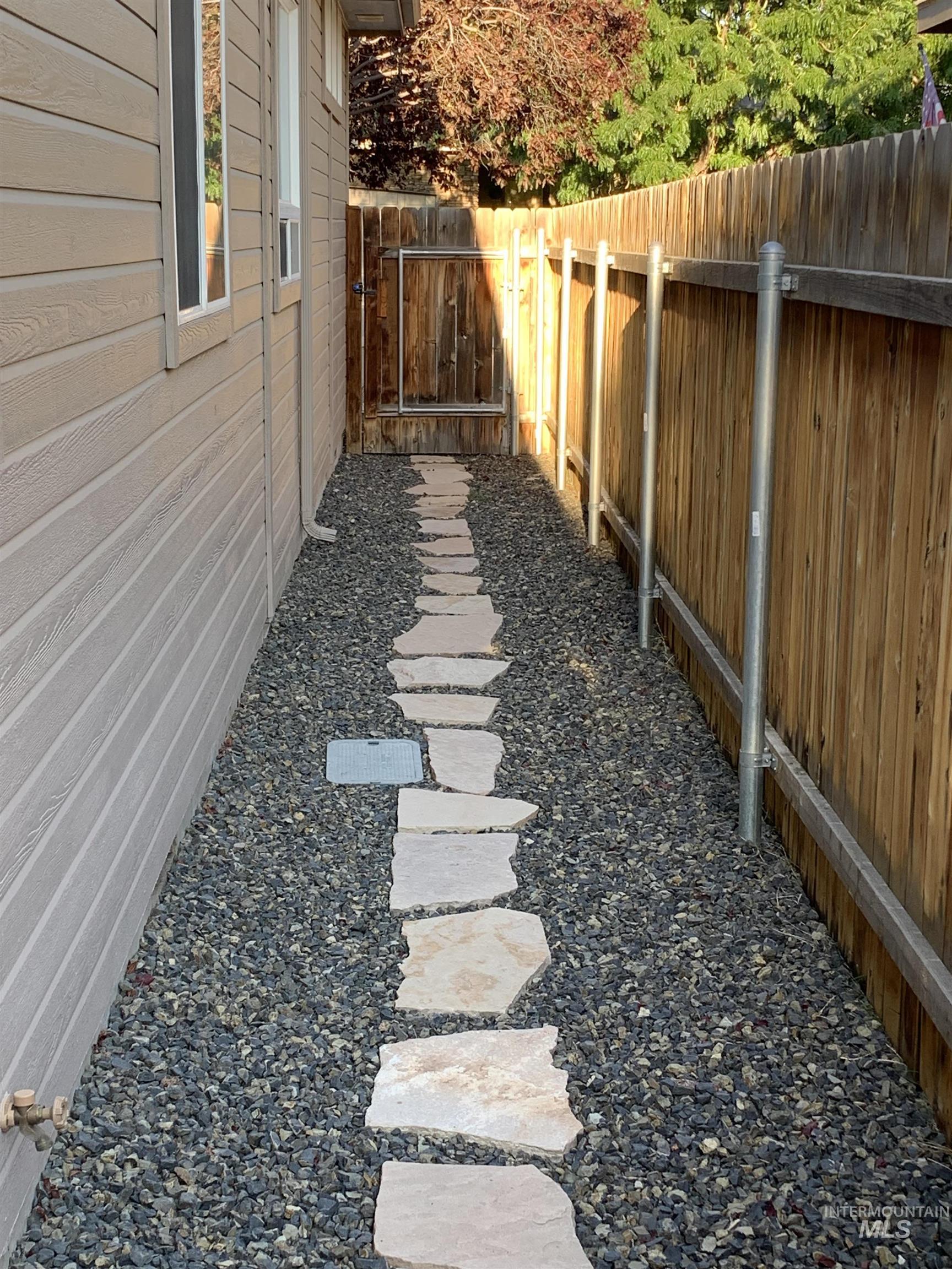 4739 S S Silvermaple Ave, Boise, Idaho 83709, 3 Bedrooms, 2.5 Bathrooms, Residential For Sale, Price $555,000, 98976436