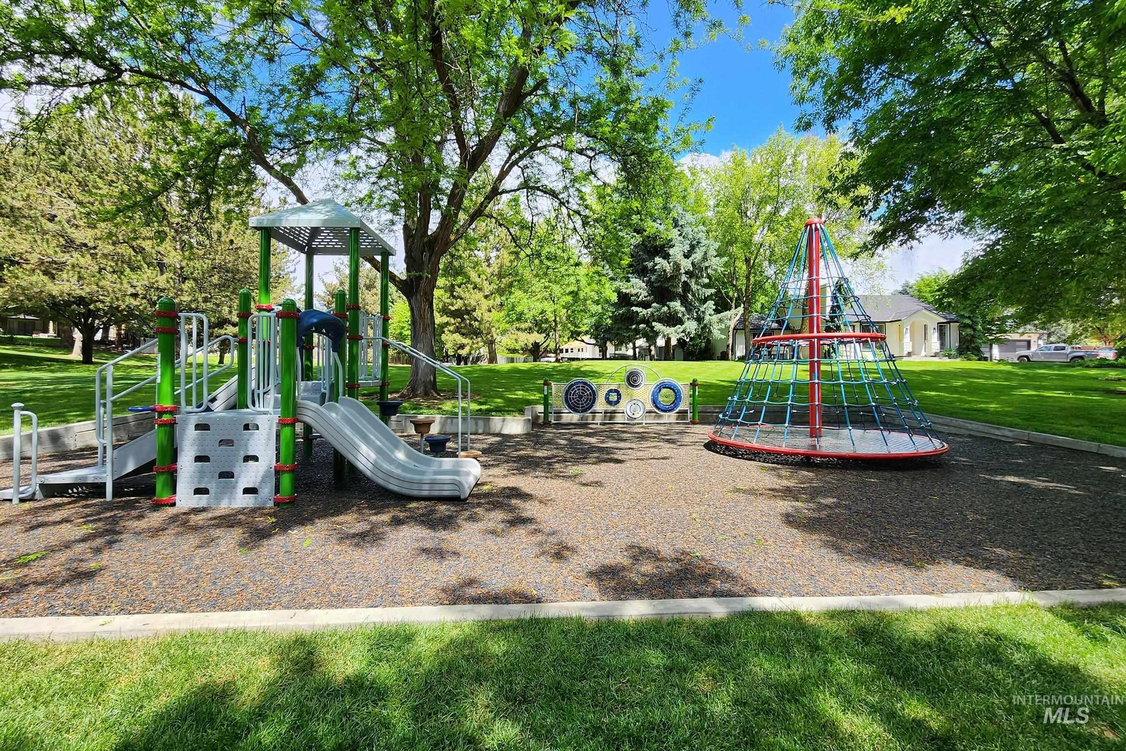 990 N Eagle Hills Way, Eagle, Idaho 83616, 5 Bedrooms, 3 Bathrooms, Rental For Rent, Price $3,500, 98976440