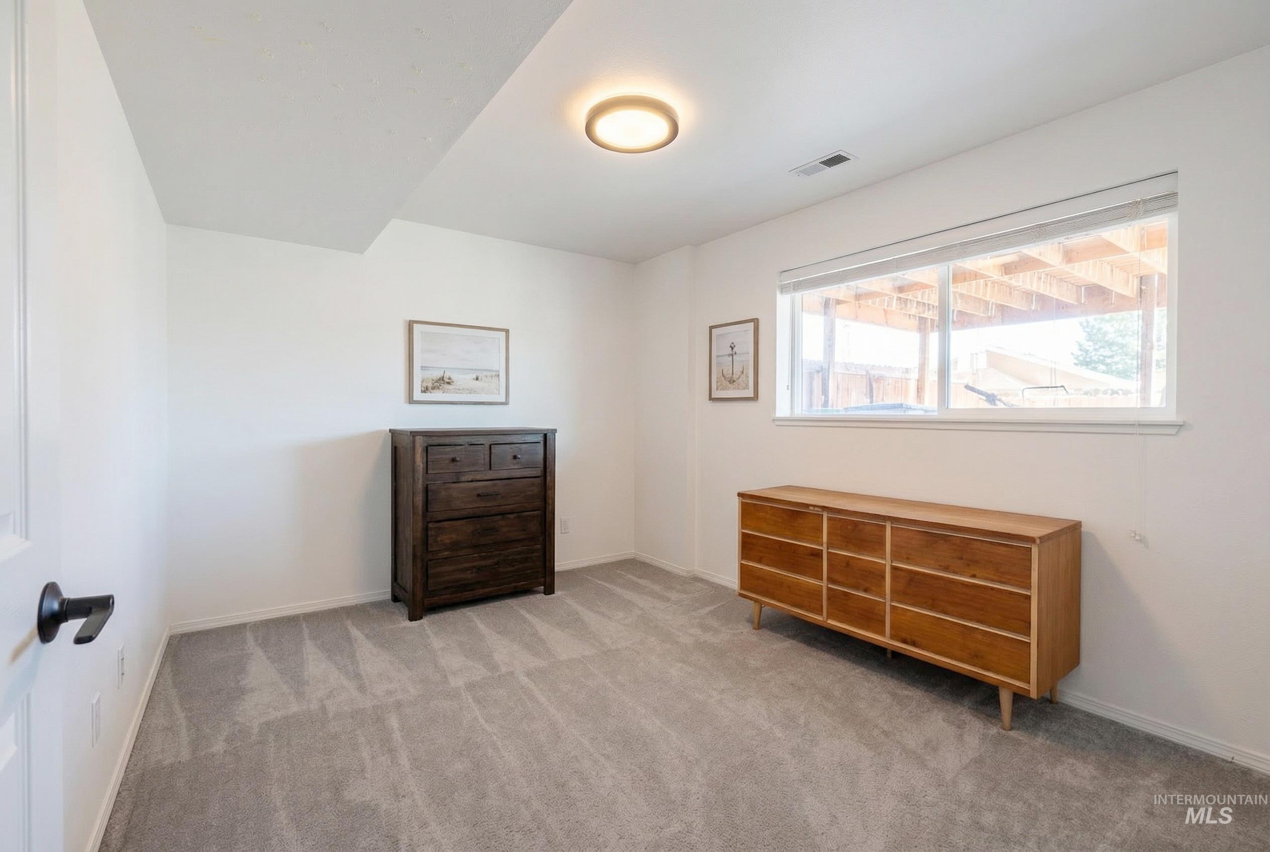 990 N Eagle Hills Way, Eagle, Idaho 83616, 5 Bedrooms, 3 Bathrooms, Rental For Rent, Price $3,500, 98976440