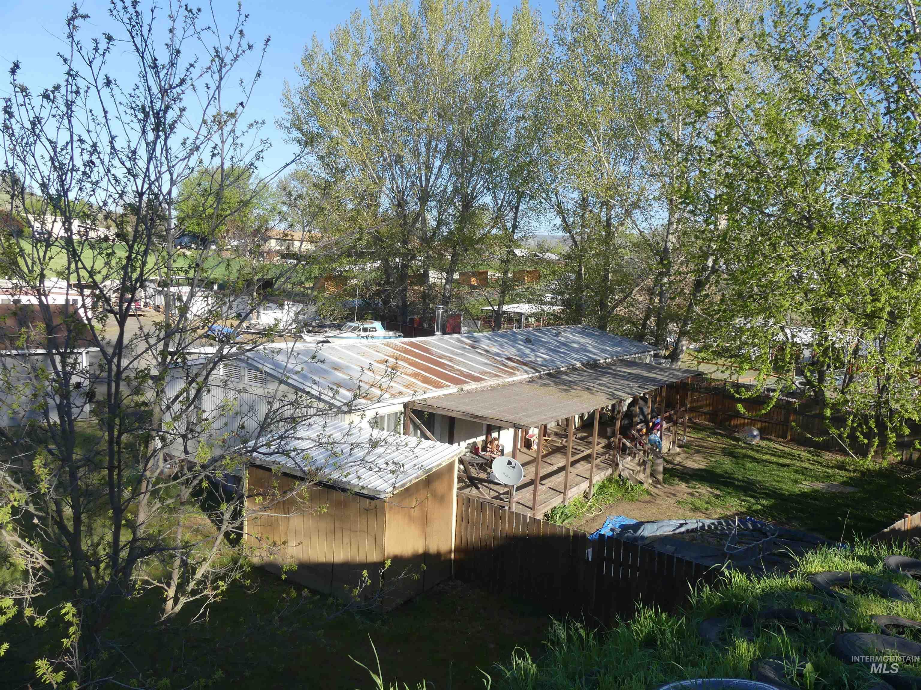 1422-1430 16th Ave, Clarkston, Washington 99403, 2 Bedrooms, 1 Bathroom, Residential Income For Sale, Price $499,000, 98976443