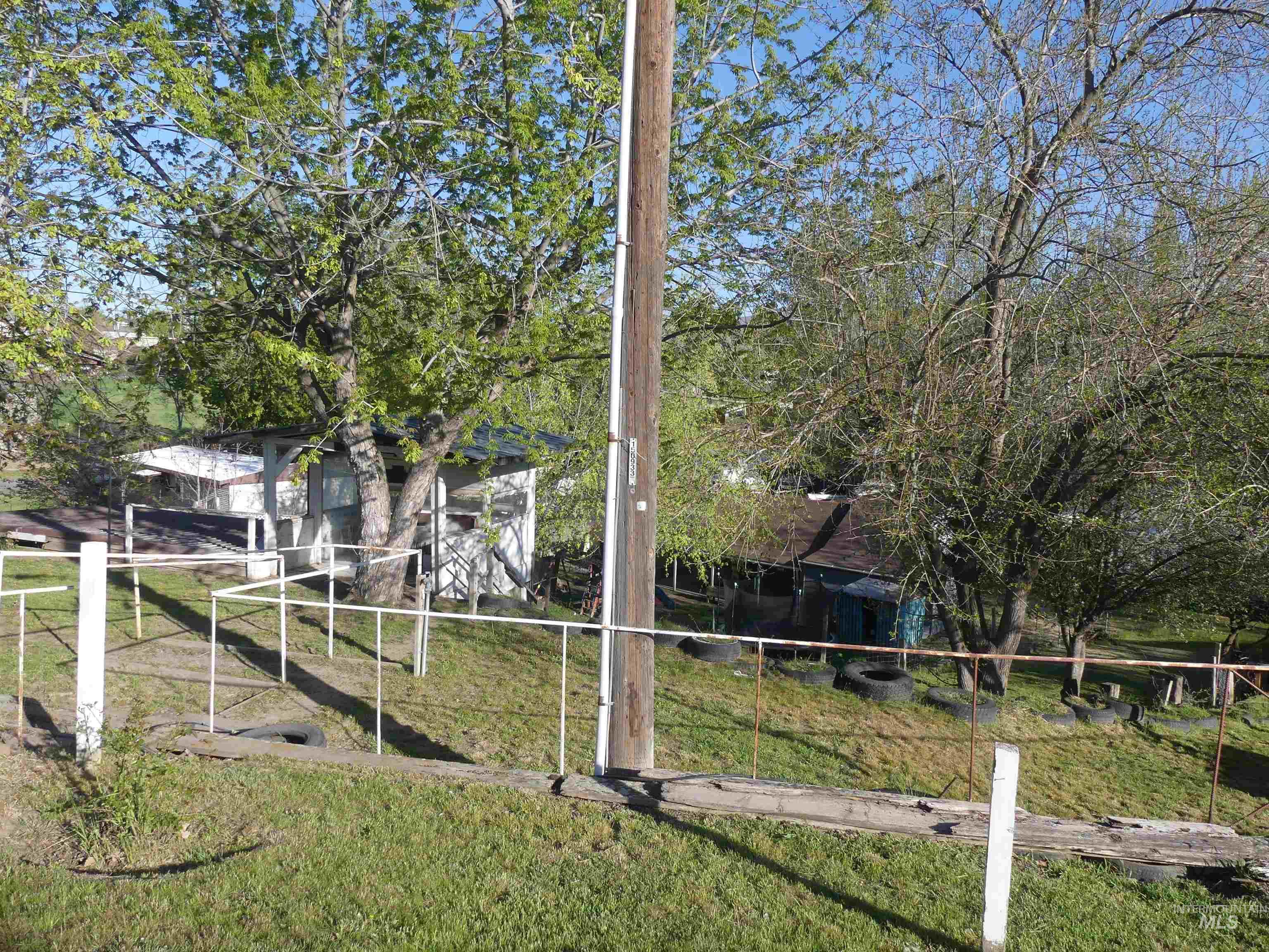 1422-1430 16th Ave, Clarkston, Washington 99403, 2 Bedrooms, 1 Bathroom, Residential Income For Sale, Price $499,000, 98976443