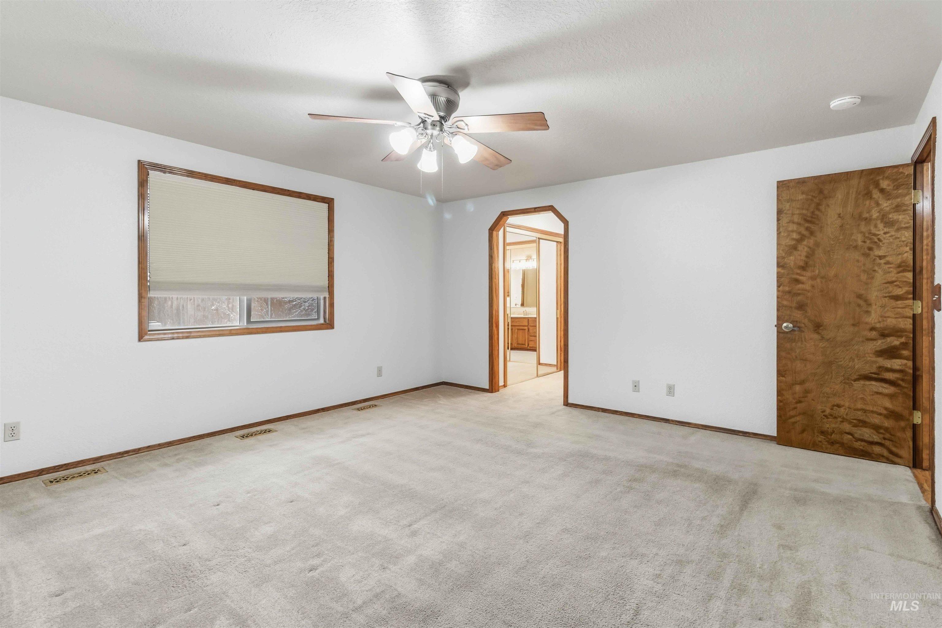 4324 Maverick Way, Boise, Idaho 83709, 3 Bedrooms, 2.5 Bathrooms, Residential For Sale, Price $459,900, 98976444