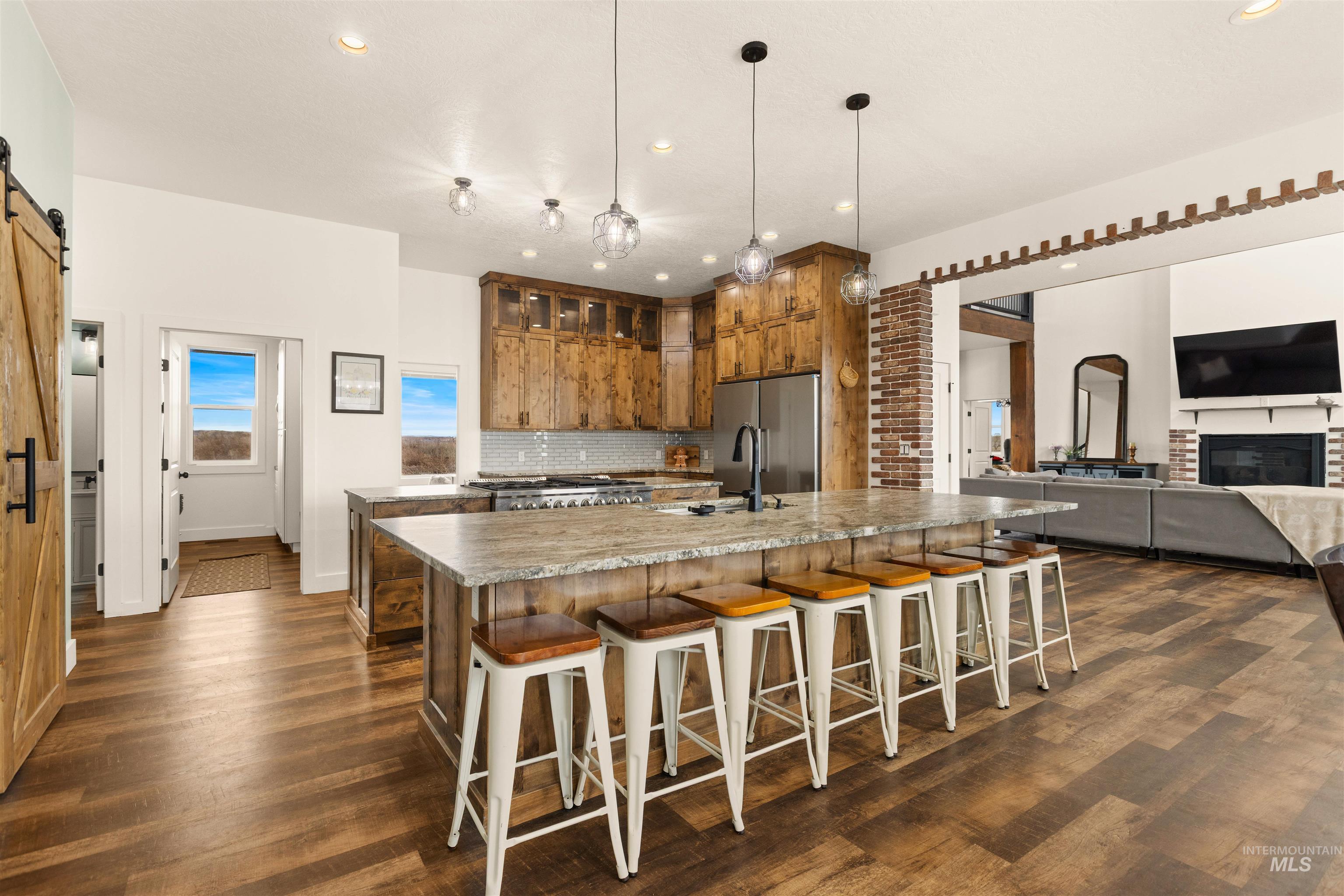 5220 W Central Road, Emmett, Idaho 83617, 7 Bedrooms, 3.5 Bathrooms, Residential For Sale, Price $1,800,000, 98976445