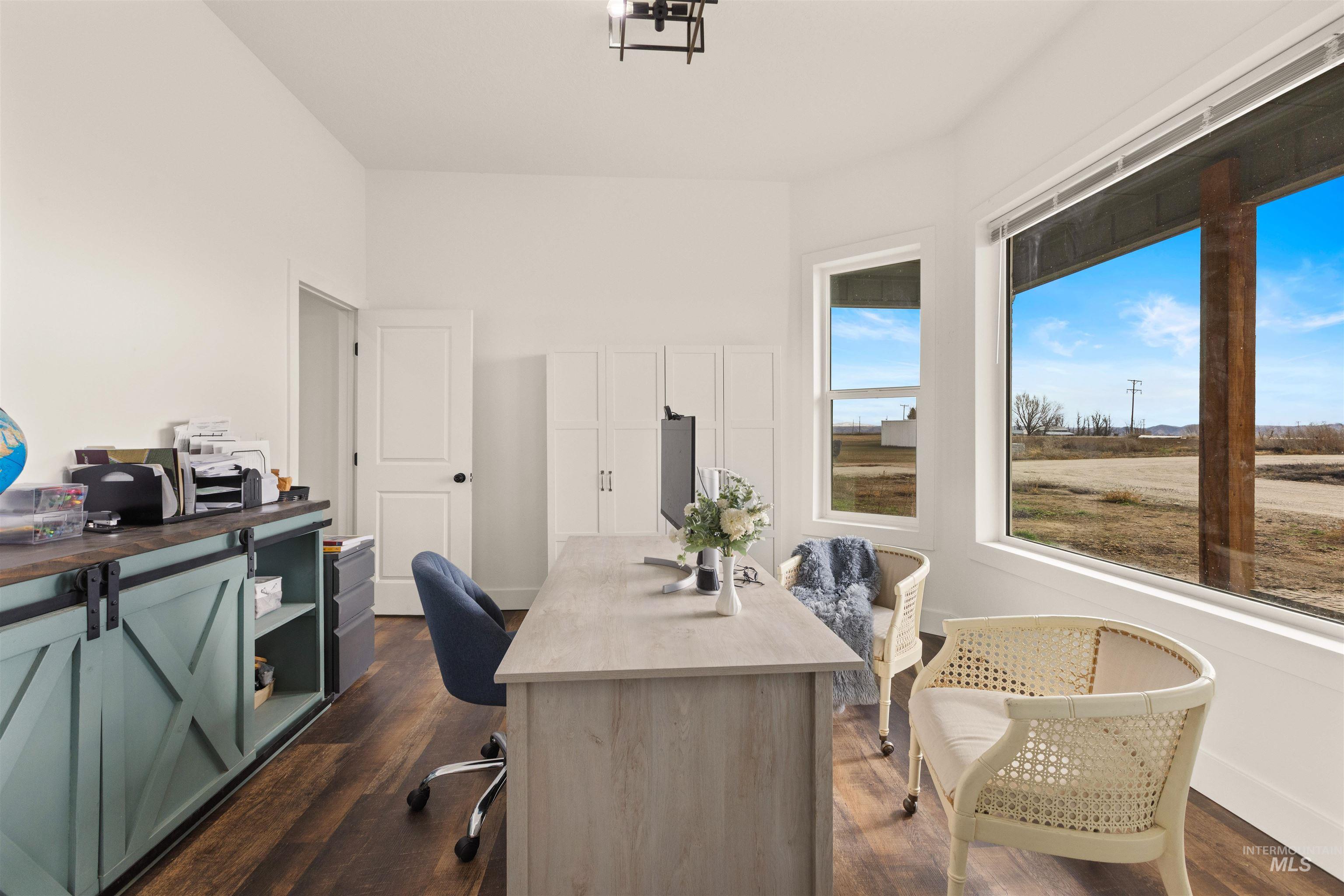 5220 W Central Road, Emmett, Idaho 83617, 7 Bedrooms, 3.5 Bathrooms, Residential For Sale, Price $1,800,000, 98976445