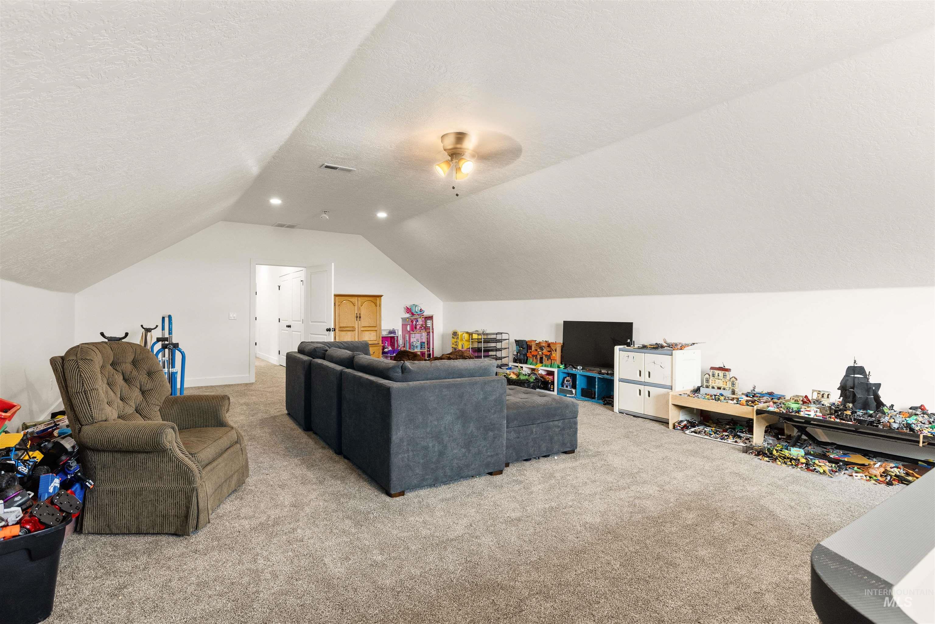 5220 W Central Road, Emmett, Idaho 83617, 7 Bedrooms, 3.5 Bathrooms, Residential For Sale, Price $1,800,000, 98976445