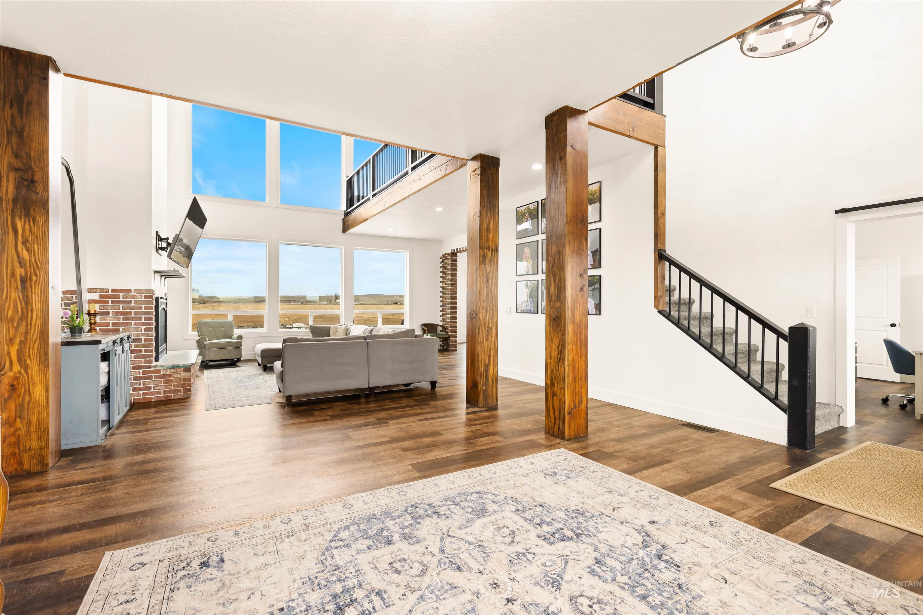 5220 W Central Road, Emmett, Idaho 83617, 7 Bedrooms, 3.5 Bathrooms, Residential For Sale, Price $1,800,000, 98976445