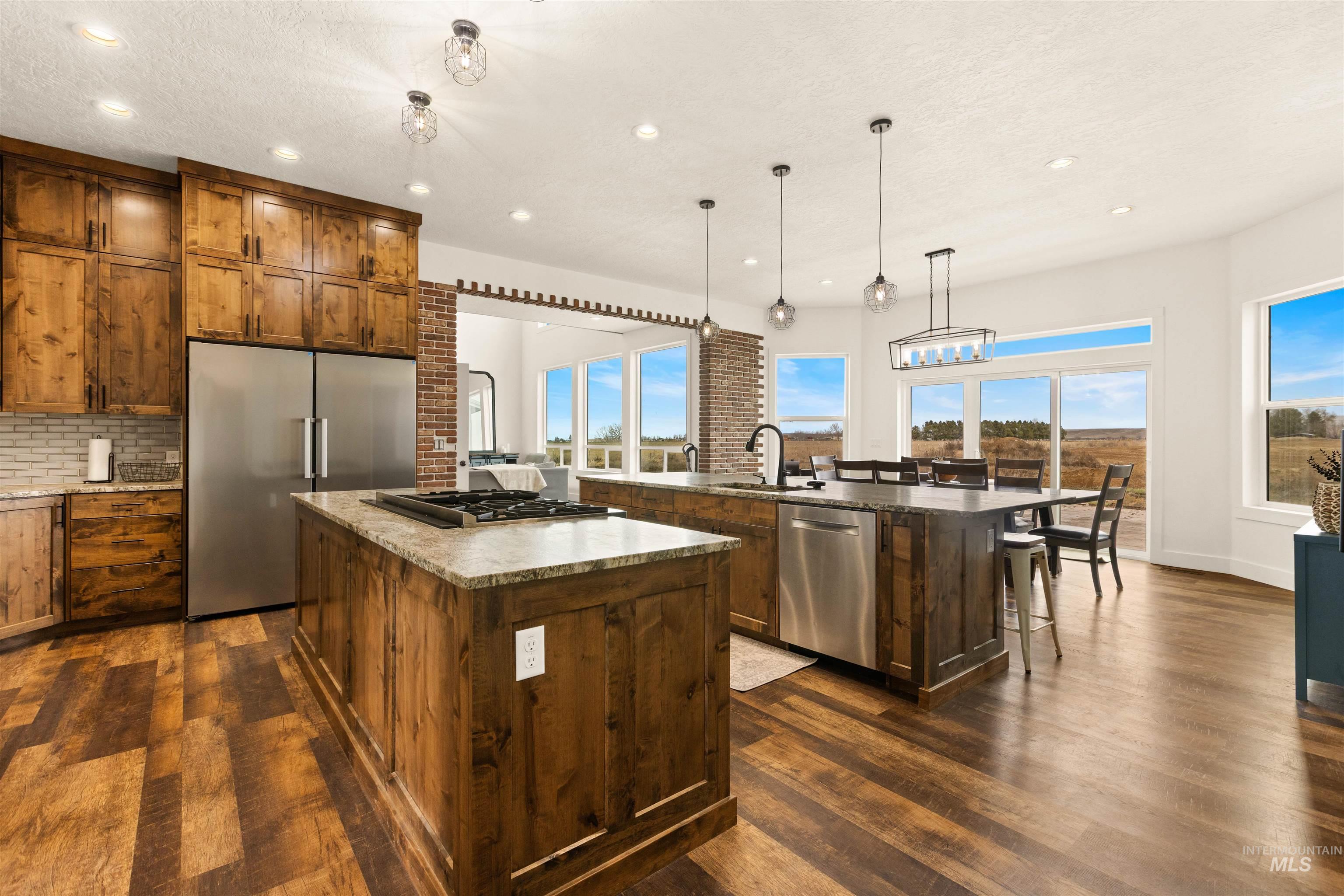 5220 W Central Road, Emmett, Idaho 83617, 7 Bedrooms, 3.5 Bathrooms, Residential For Sale, Price $1,800,000, 98976445