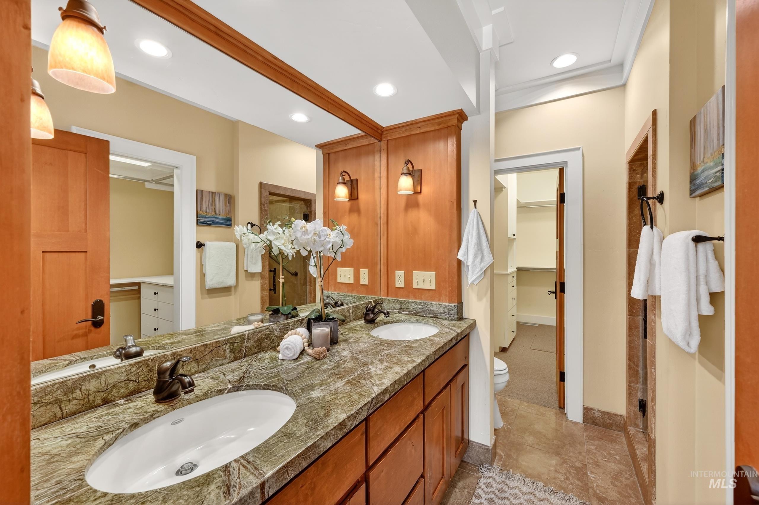 3646 N Ambergina Lane, Boise, Idaho 83703, 3 Bedrooms, 2.5 Bathrooms, Residential For Sale, Price $799,000, 98976446