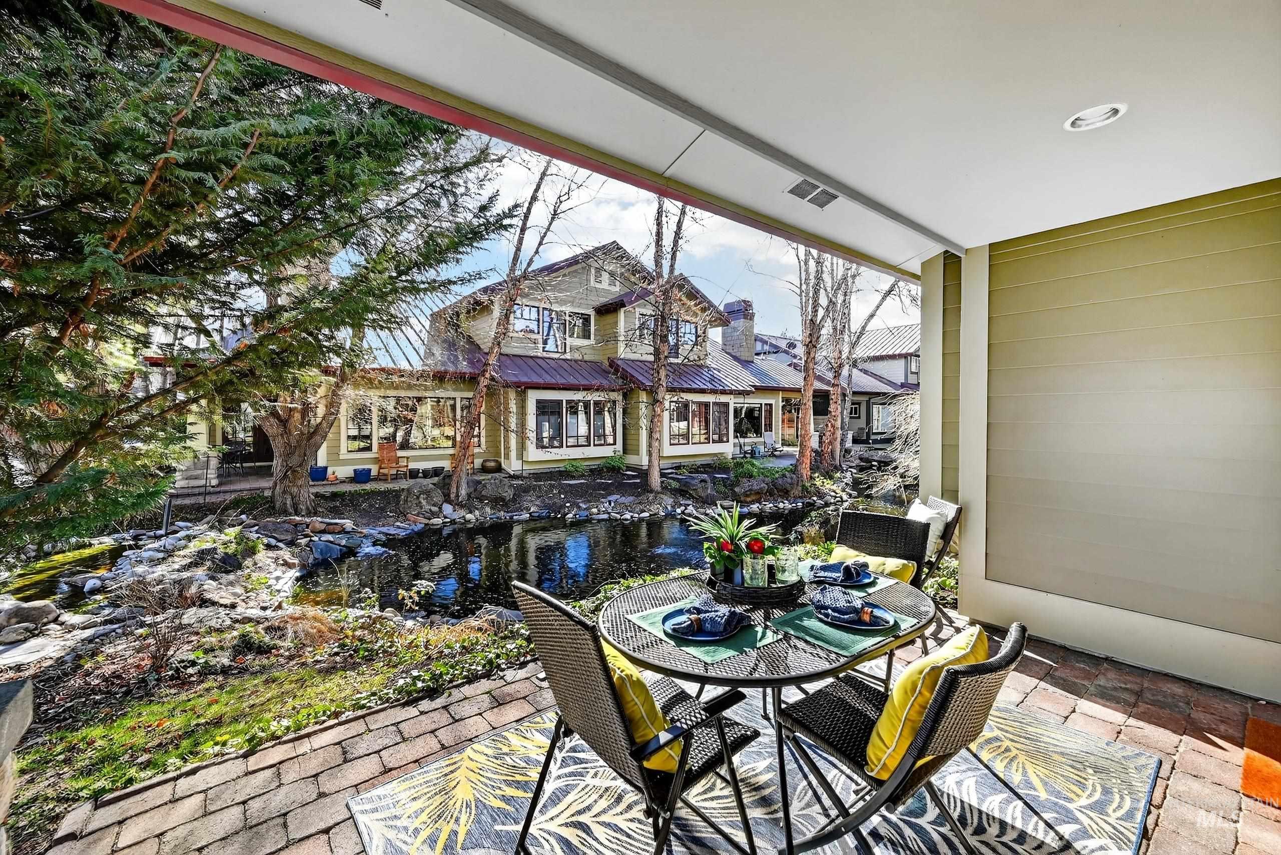 3646 N Ambergina Lane, Boise, Idaho 83703, 3 Bedrooms, 2.5 Bathrooms, Residential For Sale, Price $799,000, 98976446