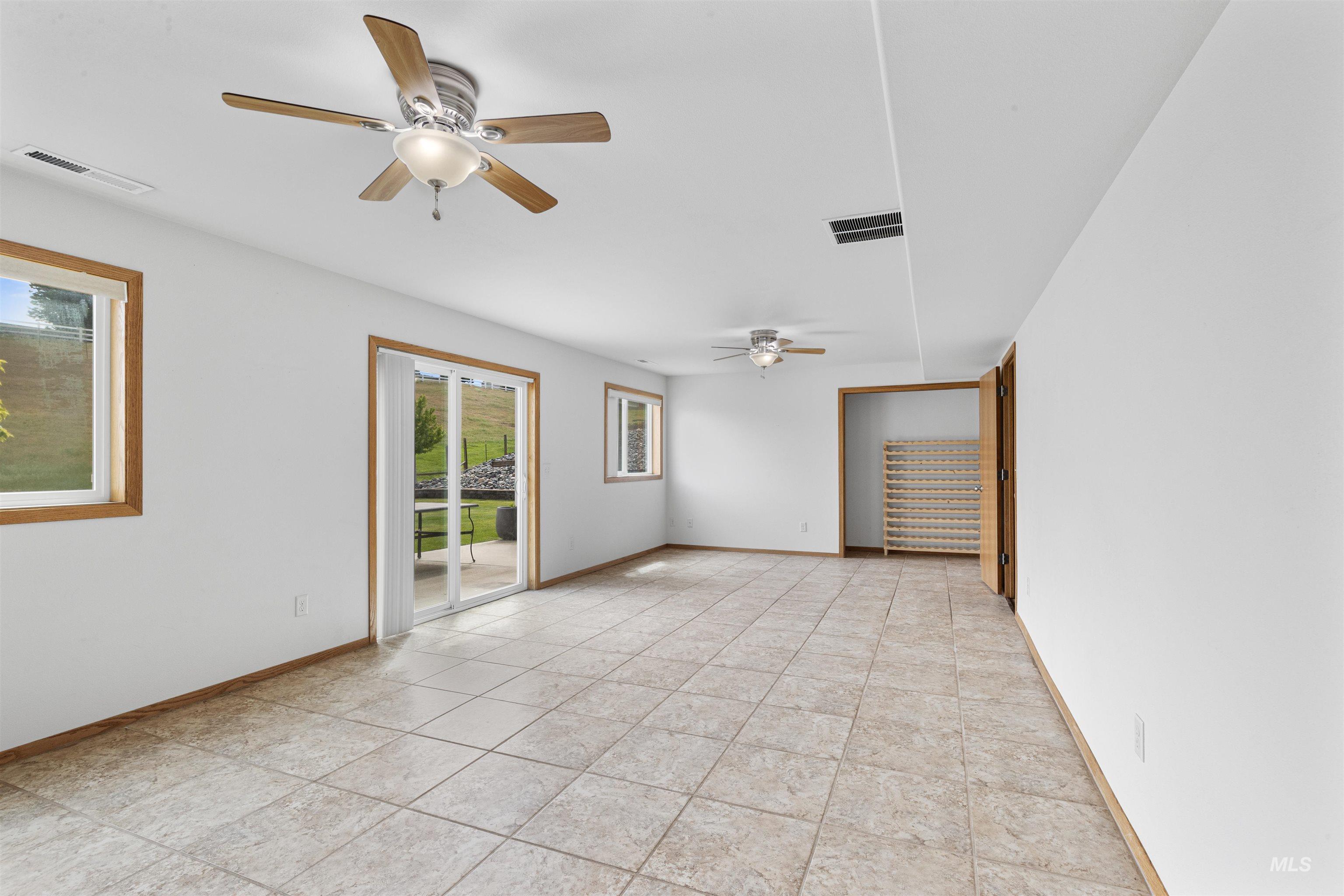 2245 Pitchstone Dr, Clarkston, Washington 99403, 4 Bedrooms, 3 Bathrooms, Residential For Sale, Price $577,500, 98976447