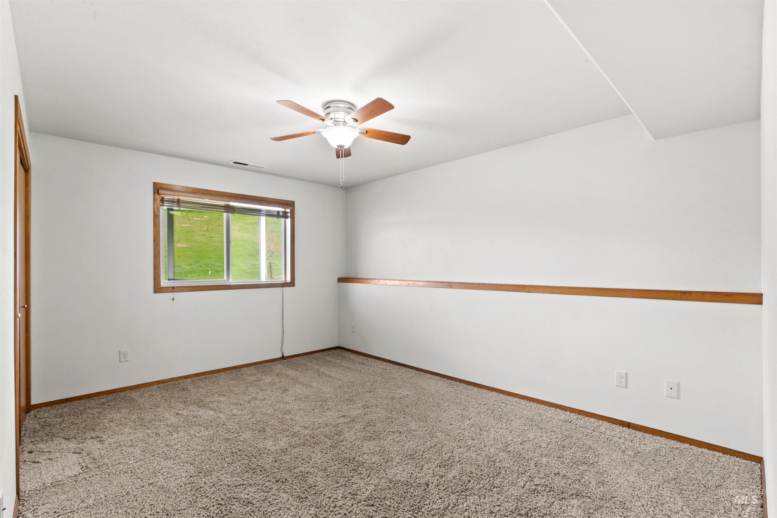 2245 Pitchstone Dr, Clarkston, Washington 99403, 4 Bedrooms, 3 Bathrooms, Residential For Sale, Price $577,500, 98976447