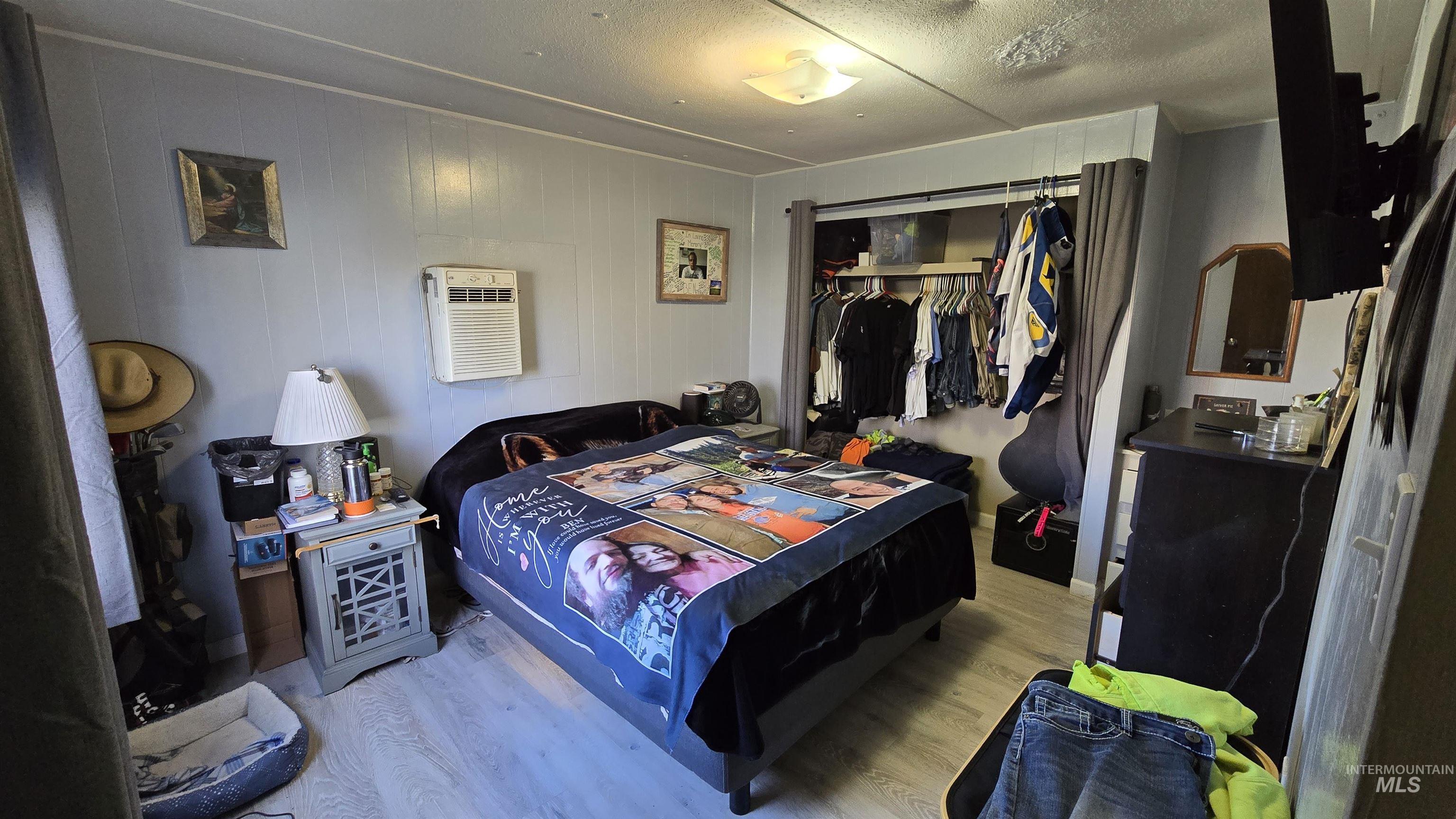 798 S. Dolson Lane, Eagle, Idaho 83616, 3 Bedrooms, 1.5 Bathrooms, Residential For Sale, Price $93,900,MLS 98976448