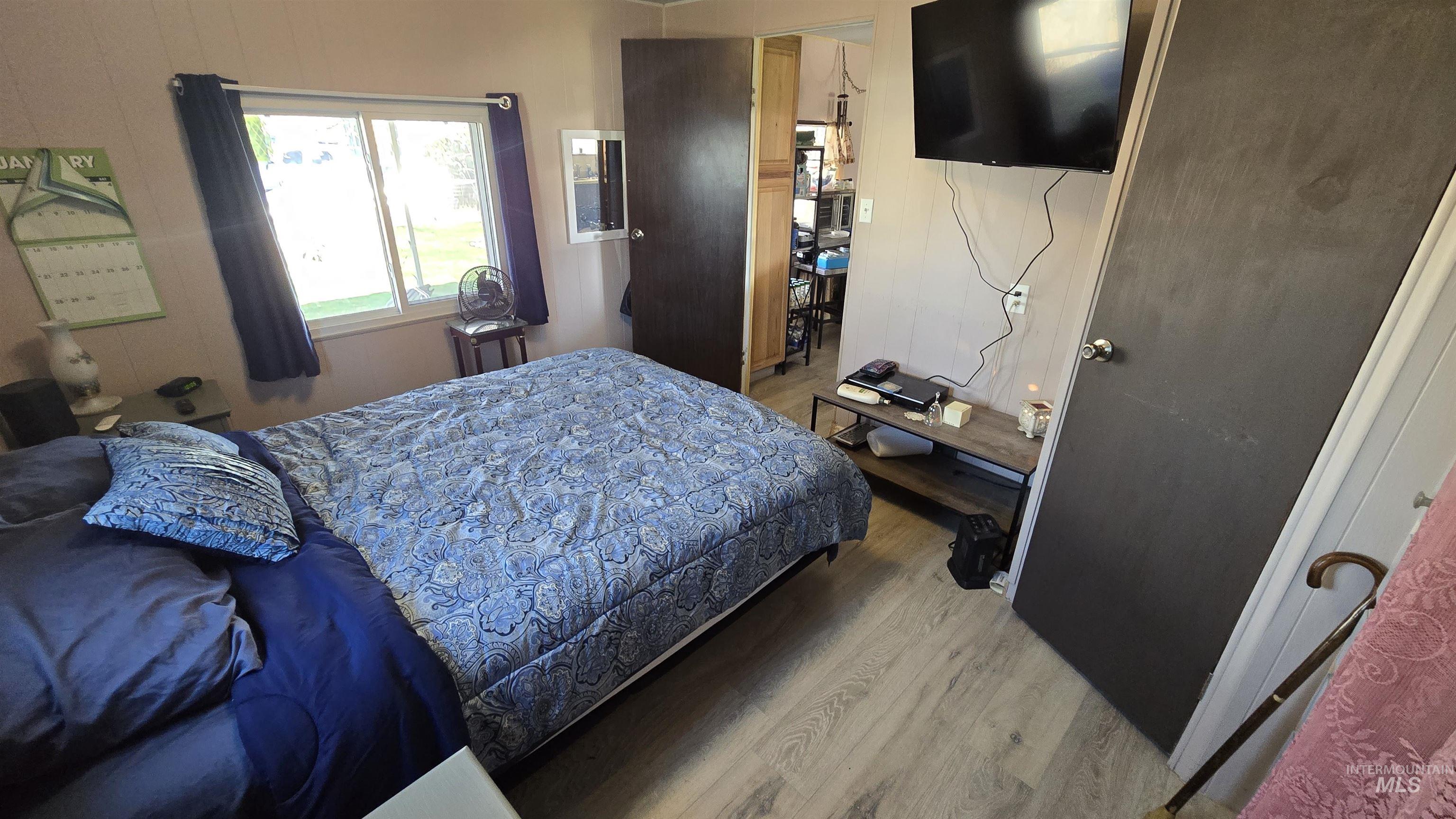 798 S. Dolson Lane, Eagle, Idaho 83616, 3 Bedrooms, 1.5 Bathrooms, Residential For Sale, Price $94,900, 98976448