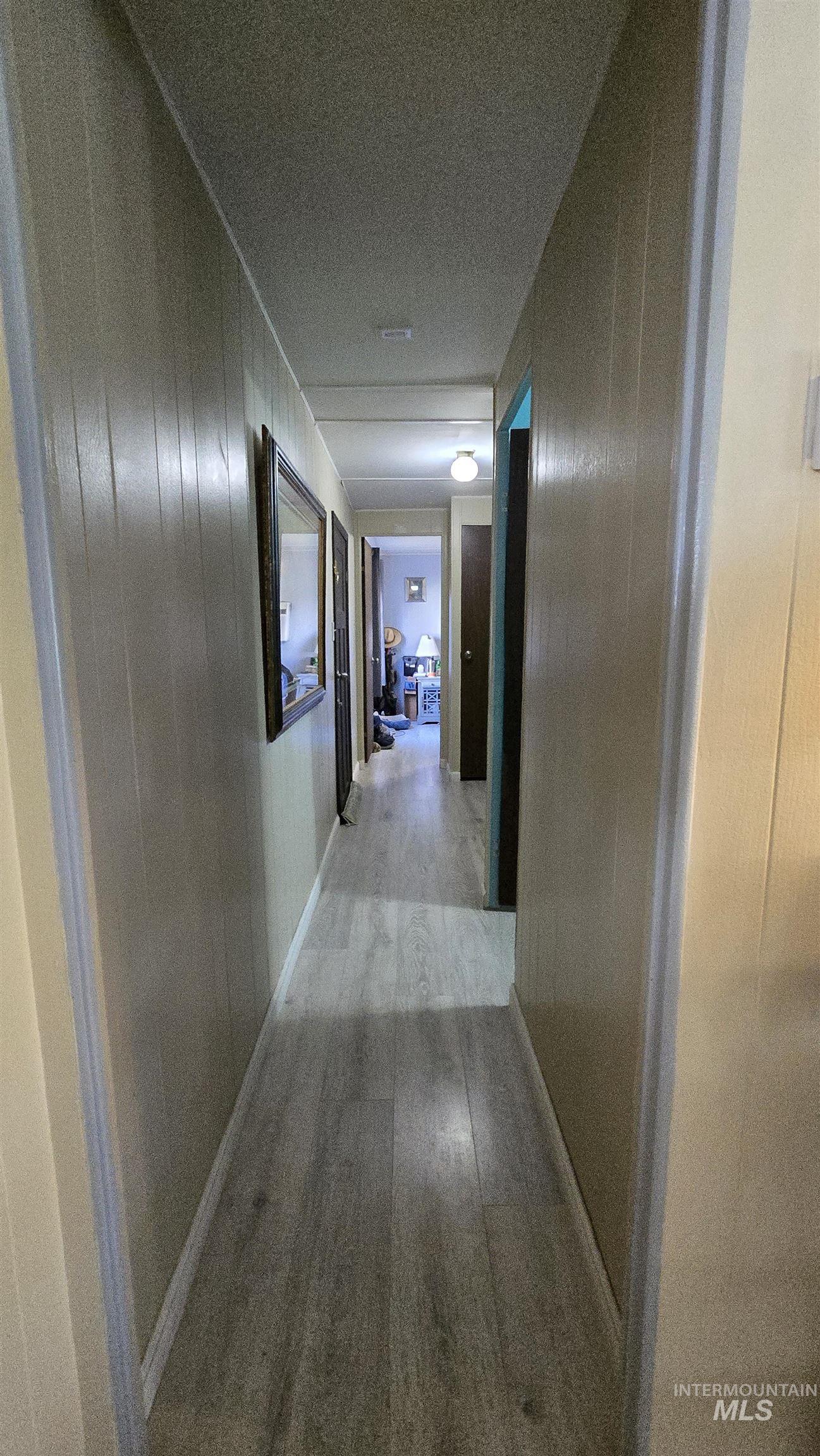 798 S. Dolson Lane, Eagle, Idaho 83616, 3 Bedrooms, 1.5 Bathrooms, Residential For Sale, Price $94,900, 98976448