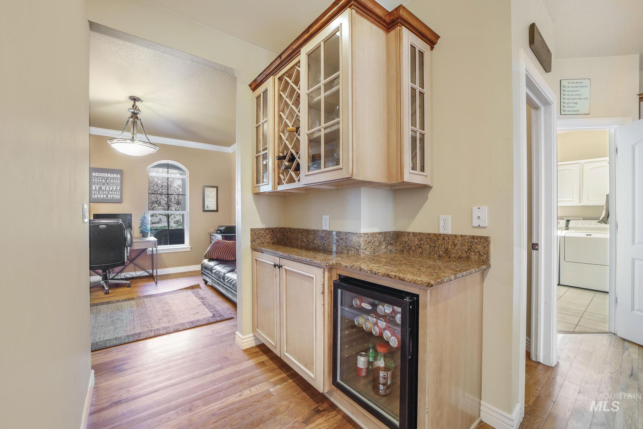 3408 Ridge Line Dr., Kimberly, Idaho 83341, 4 Bedrooms, 3.5 Bathrooms, Residential For Sale, Price $750,000, 98976449