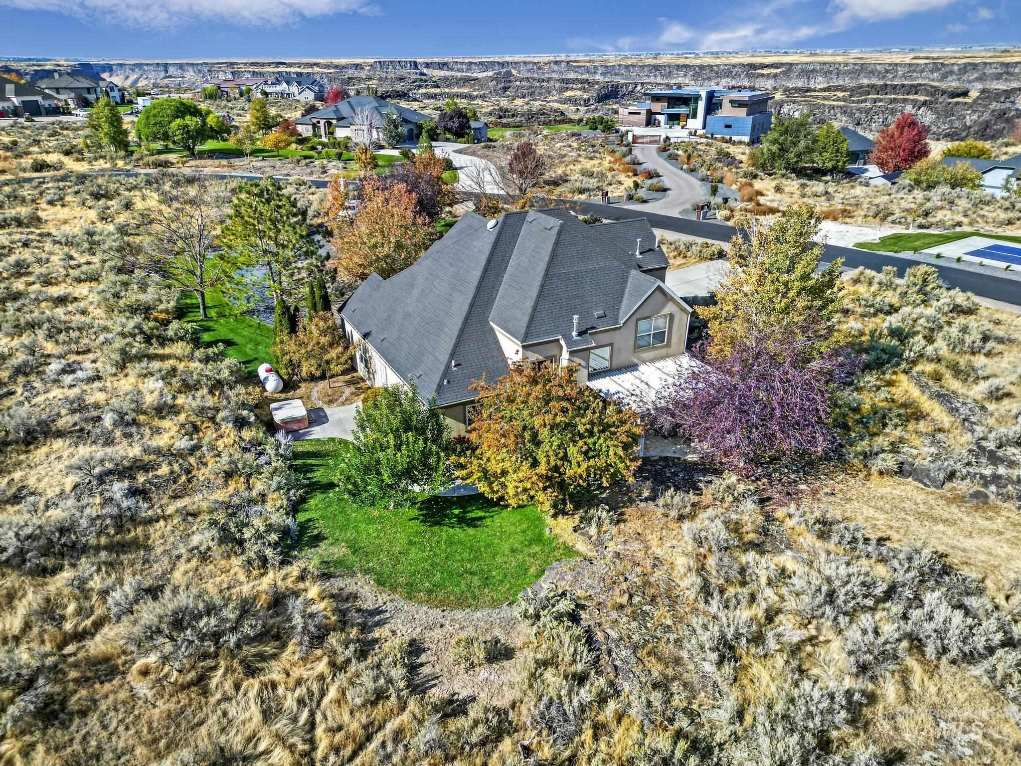 3408 Ridge Line Dr., Kimberly, Idaho 83341, 4 Bedrooms, 3.5 Bathrooms, Residential For Sale, Price $750,000, 98976449