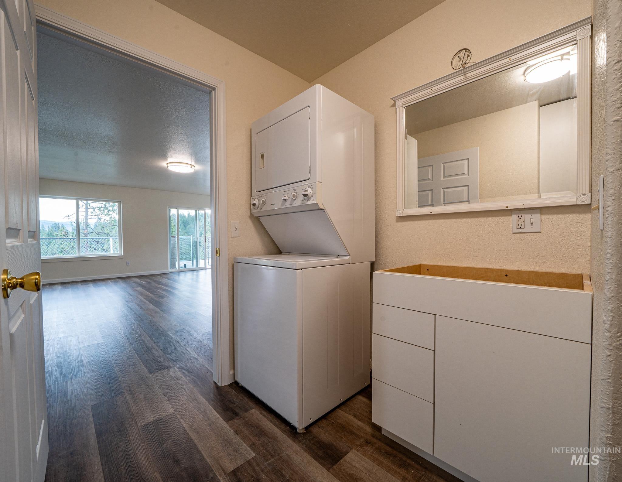 156 Butcher Creek Lane, Grangeville, Idaho 83530, 2 Bedrooms, 1 Bathroom, Residential For Sale, Price $499,000, 98976450