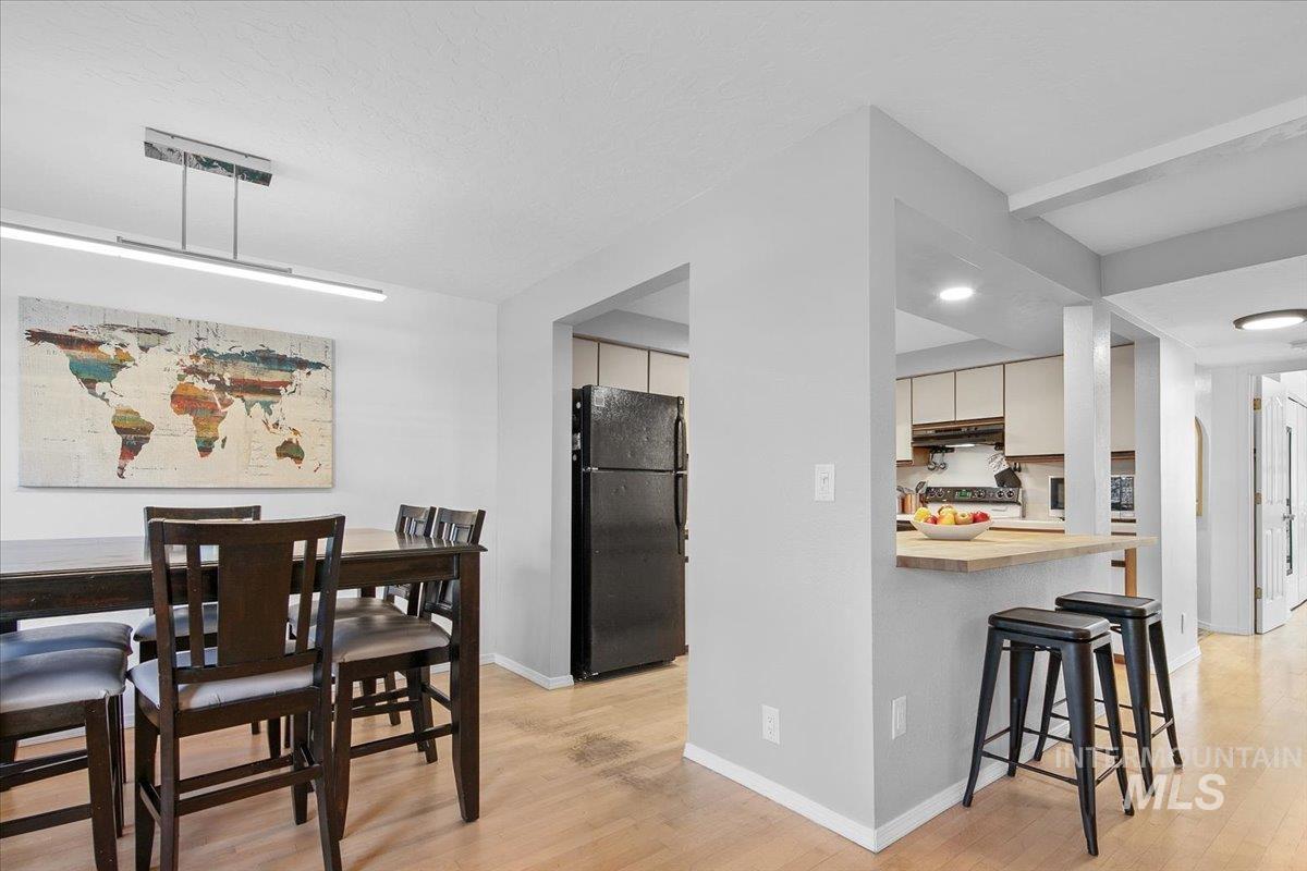 3651 S Gekeler Ln, Boise, Idaho 83706, 3 Bedrooms, 2 Bathrooms, Residential For Sale, Price $397,000, 98976451