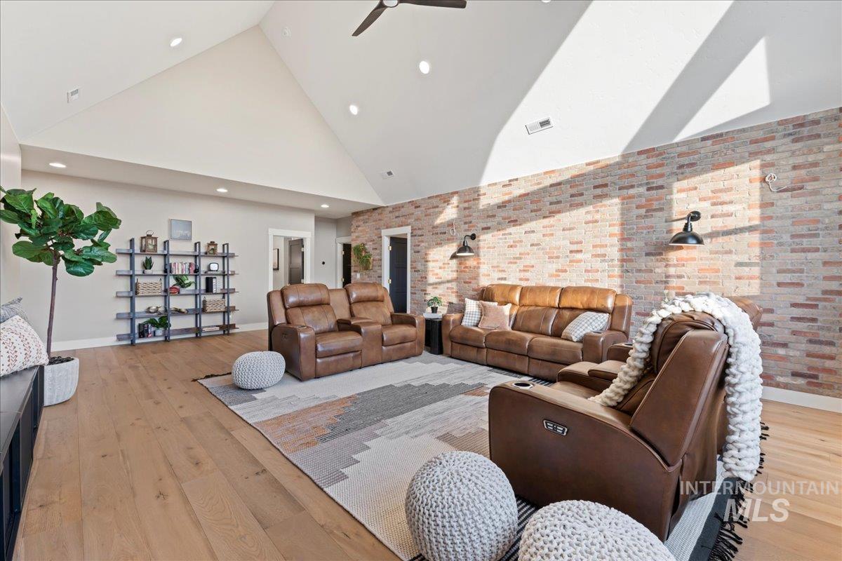 8011 Westridge Ln, Emmett, Idaho 83617, 5 Bedrooms, 4.5 Bathrooms, Residential For Sale, Price $2,790,000, 98976454