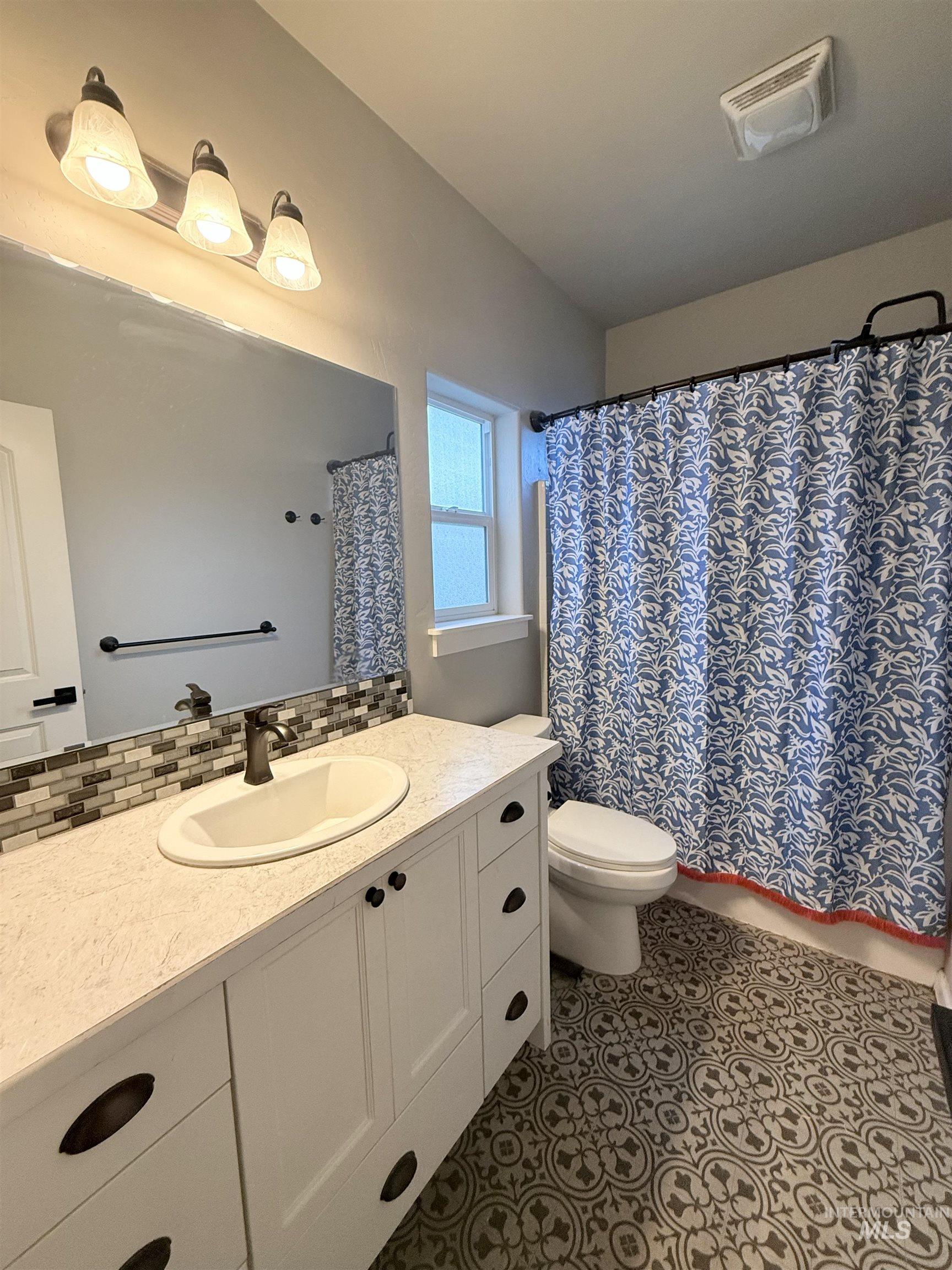 1079 Maplewood St, Burley, Idaho 83318, 4 Bedrooms, 2.5 Bathrooms, Residential For Sale, Price $394,000, 98976457