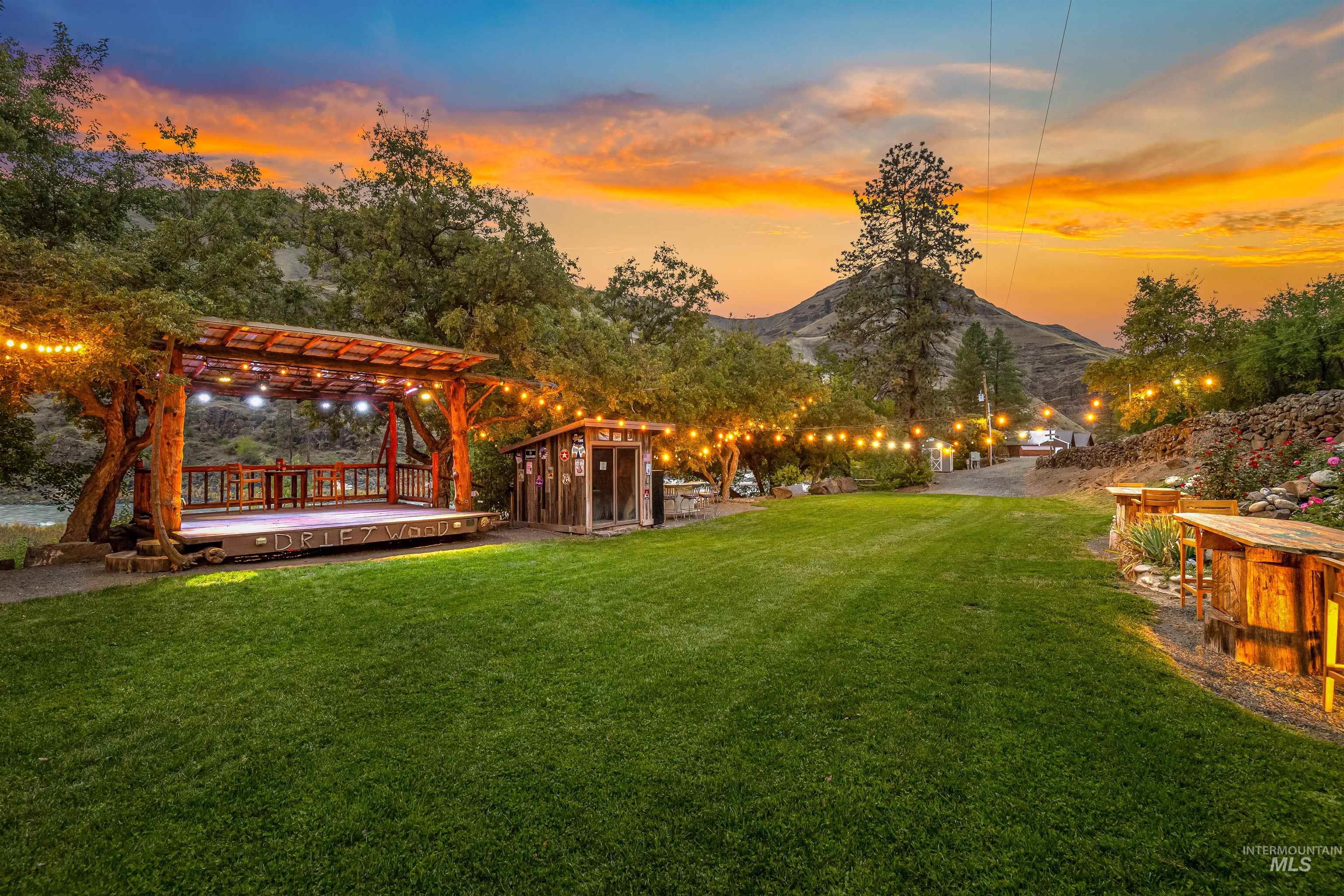 13706 Hwy 95 South, White Bird, Idaho 83554, 7 Bedrooms, 8 Bathrooms, Residential For Sale, Price $2,599,000, 98976458