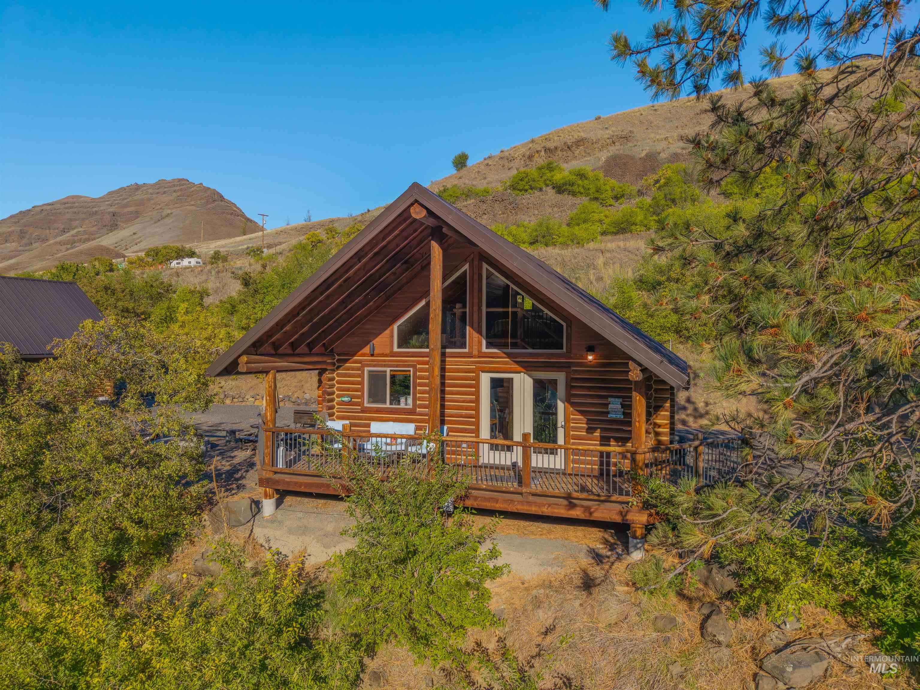 13706 Hwy 95 South, White Bird, Idaho 83554, 7 Bedrooms, 8 Bathrooms, Residential For Sale, Price $2,599,000, 98976458