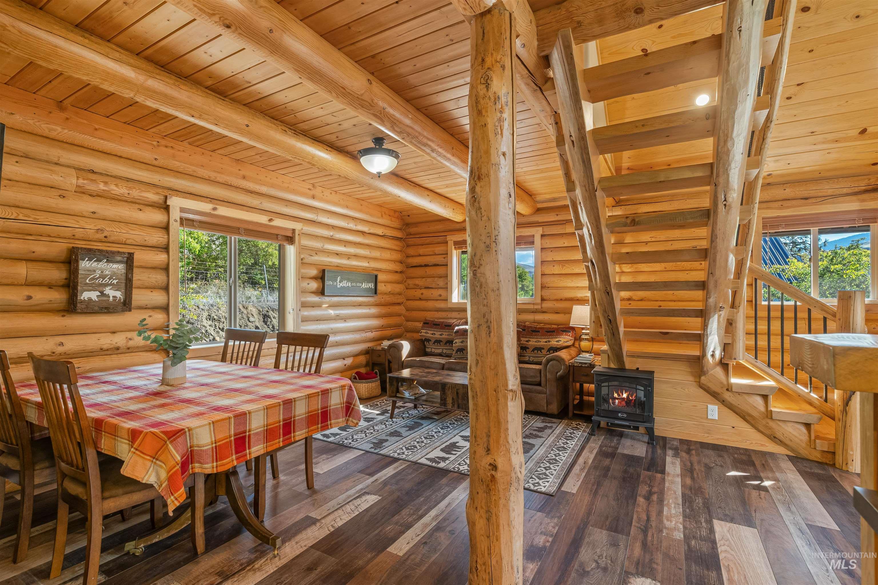 13706 Hwy 95 South, White Bird, Idaho 83554, 7 Bedrooms, 8 Bathrooms, Residential For Sale, Price $2,599,000, 98976458