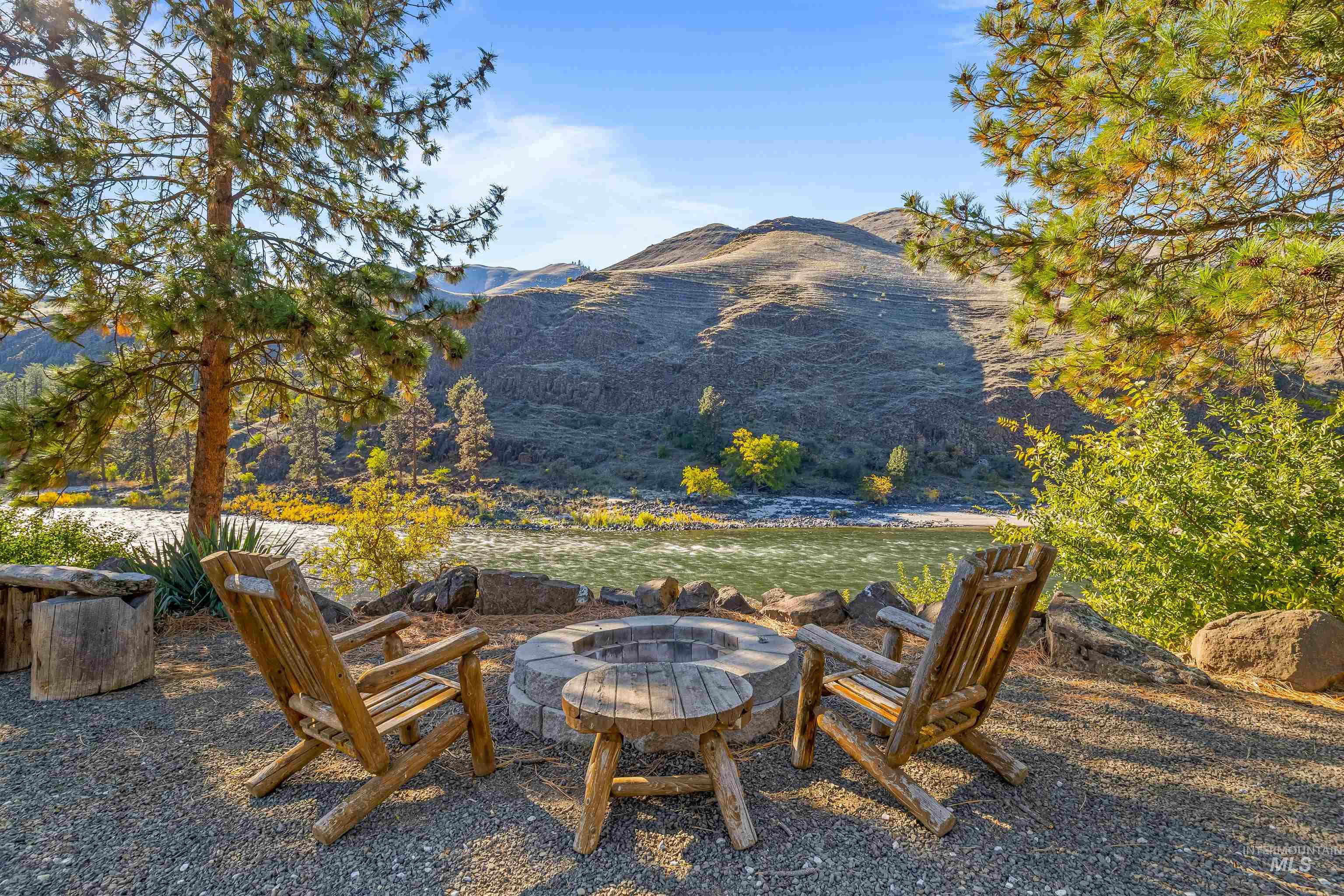 13706 Hwy 95 South, White Bird, Idaho 83554, 7 Bedrooms, 8 Bathrooms, Residential For Sale, Price $2,599,000, 98976458