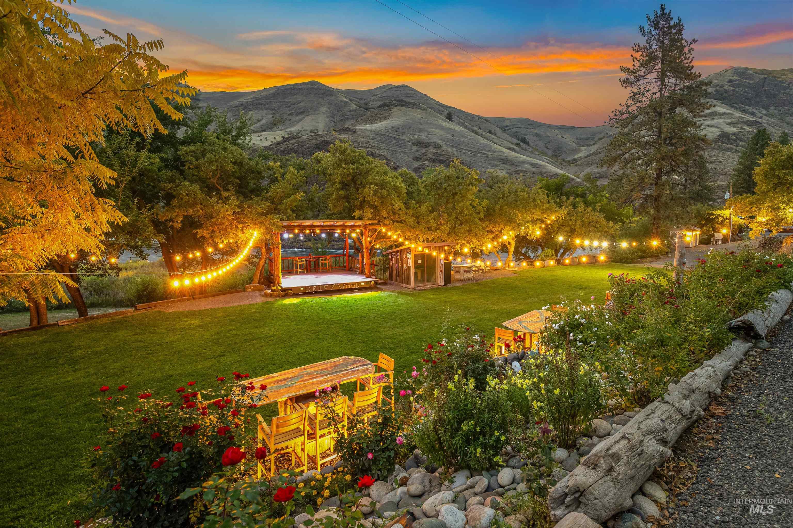 13706 Hwy 95 South, White Bird, Idaho 83554, 7 Bedrooms, 8 Bathrooms, Residential For Sale, Price $2,599,000, 98976458