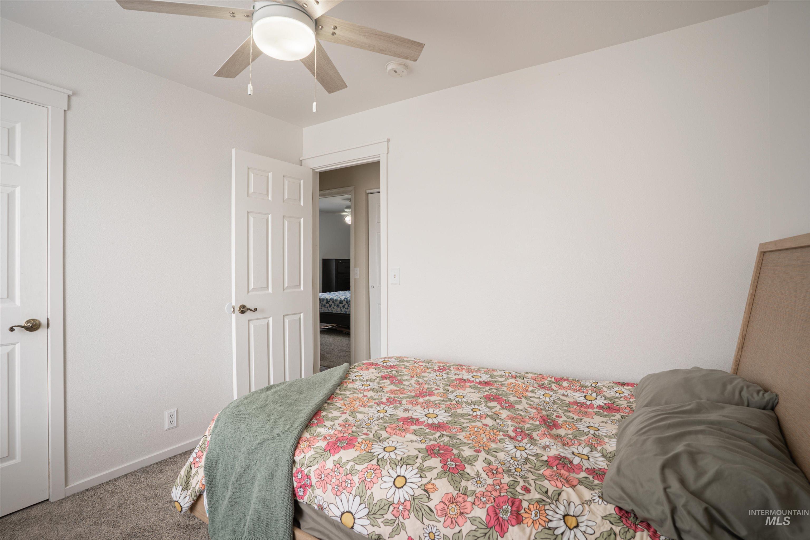 962 Sparks St N, Twin Falls, Idaho 83301, 3 Bedrooms, 2 Bathrooms, Residential For Sale, Price $320,000, 98976460