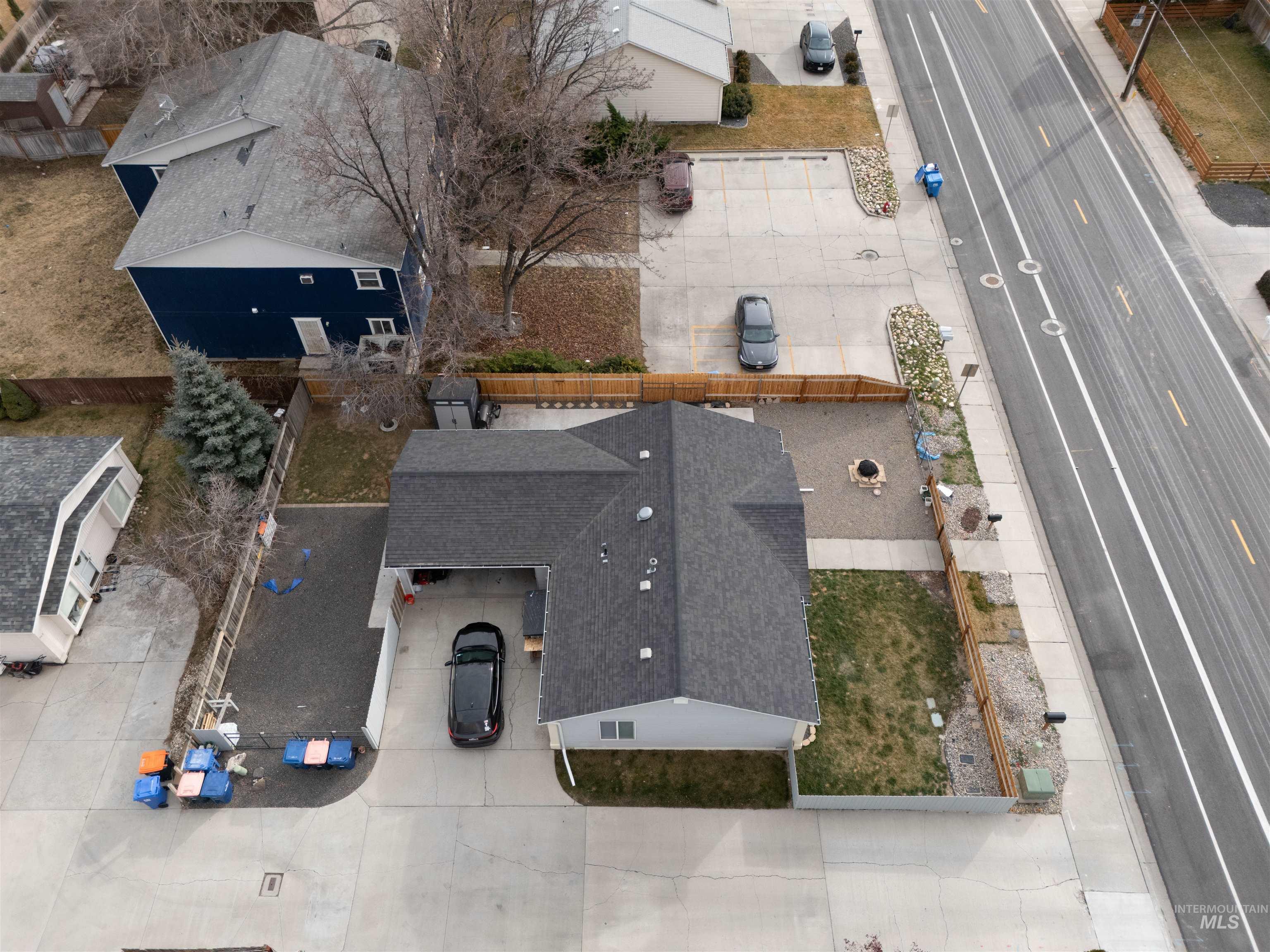 962 Sparks St N, Twin Falls, Idaho 83301, 3 Bedrooms, 2 Bathrooms, Residential For Sale, Price $320,000, 98976460