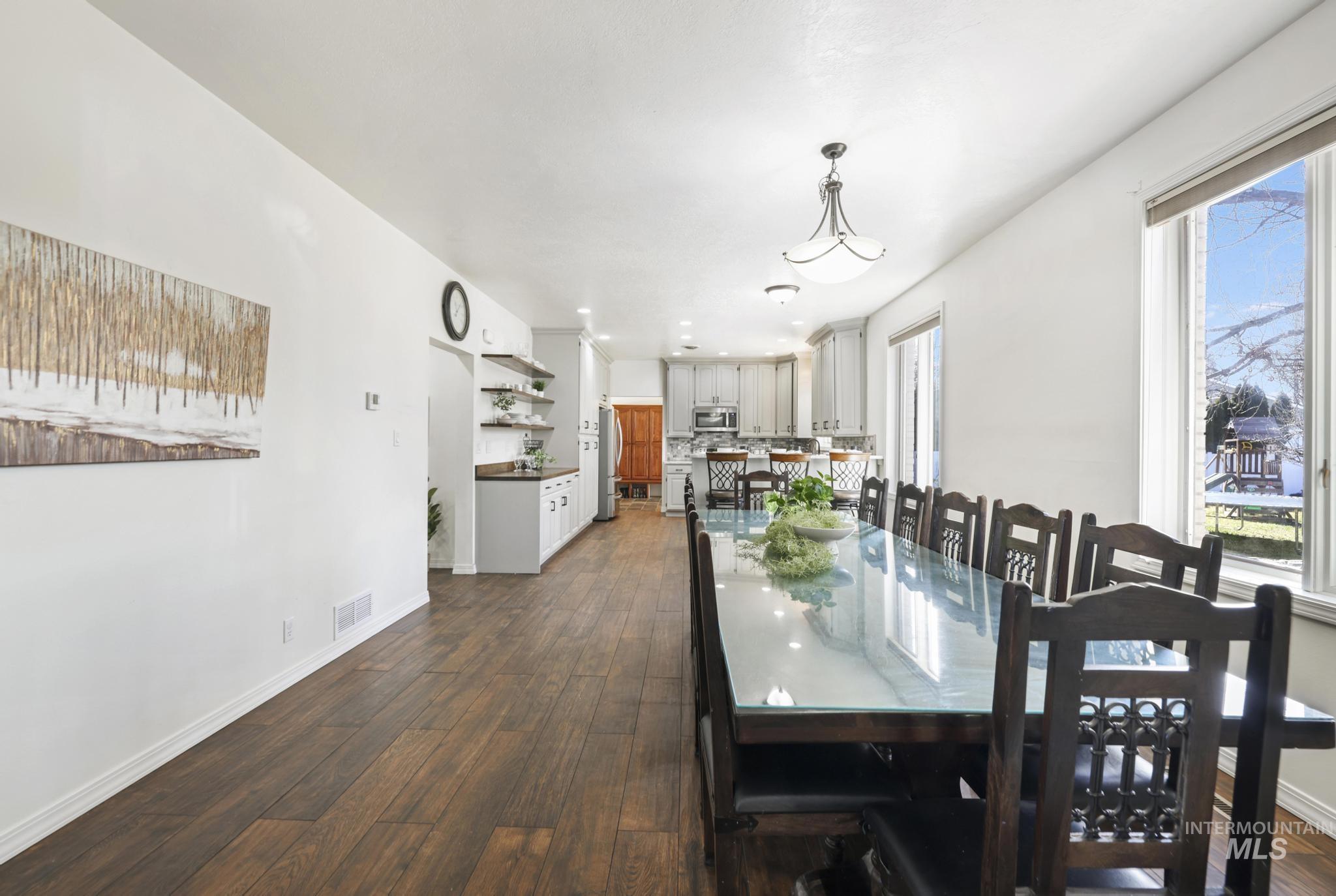 1888 Candleridge Dr., Twin Falls, Idaho 83301, 6 Bedrooms, 3.5 Bathrooms, Residential For Sale, Price $799,900, 98976463