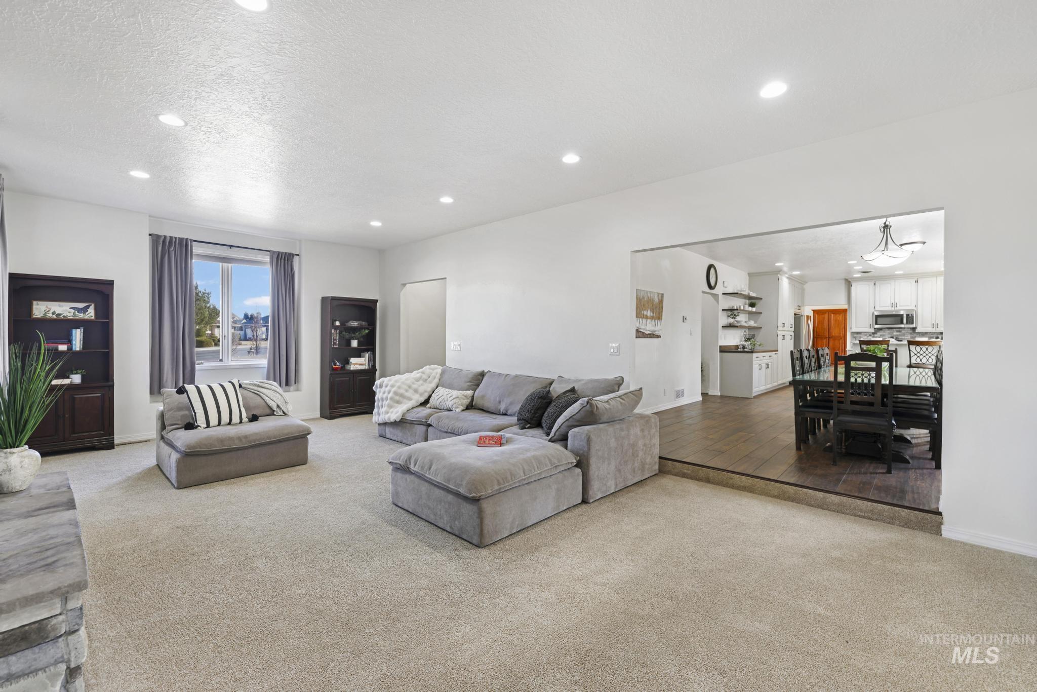 1888 Candleridge Dr., Twin Falls, Idaho 83301, 6 Bedrooms, 3.5 Bathrooms, Residential For Sale, Price $799,900, 98976463