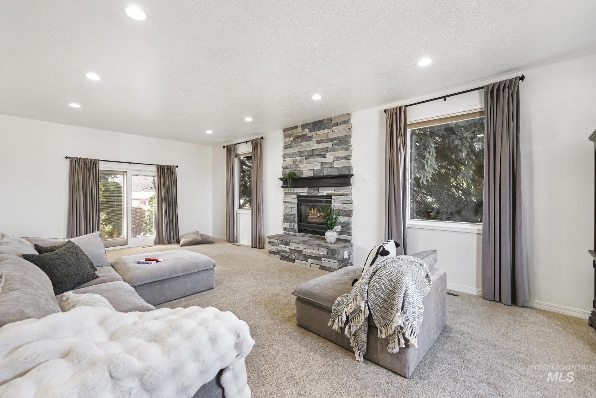 1888 Candleridge Dr., Twin Falls, Idaho 83301, 6 Bedrooms, 3.5 Bathrooms, Residential For Sale, Price $799,900, 98976463