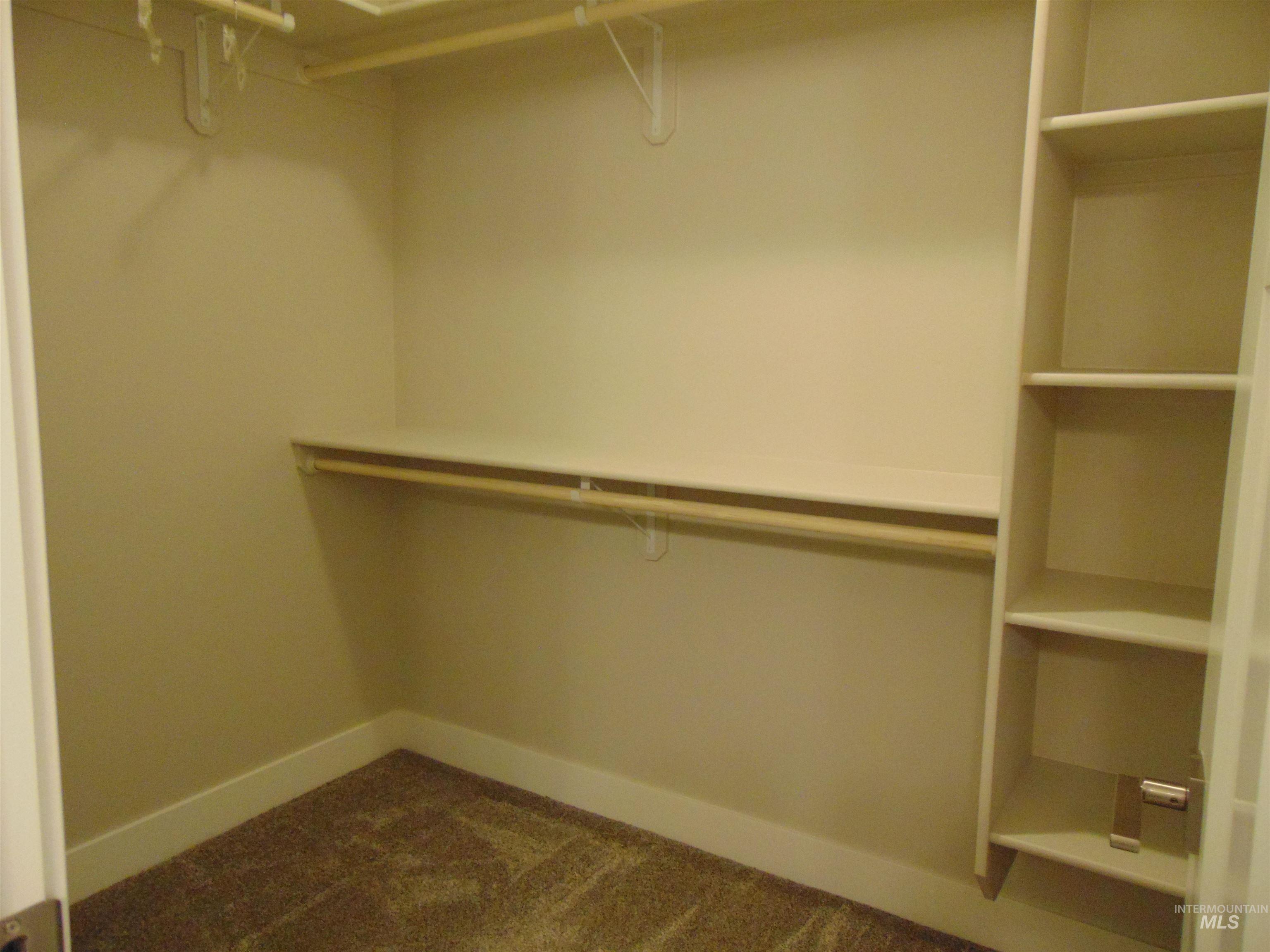 1488 W Idaho Ave., Ontario, Oregon 97914, 3 Bedrooms, 2 Bathrooms, Residential For Sale, Price $357,900, 98976465