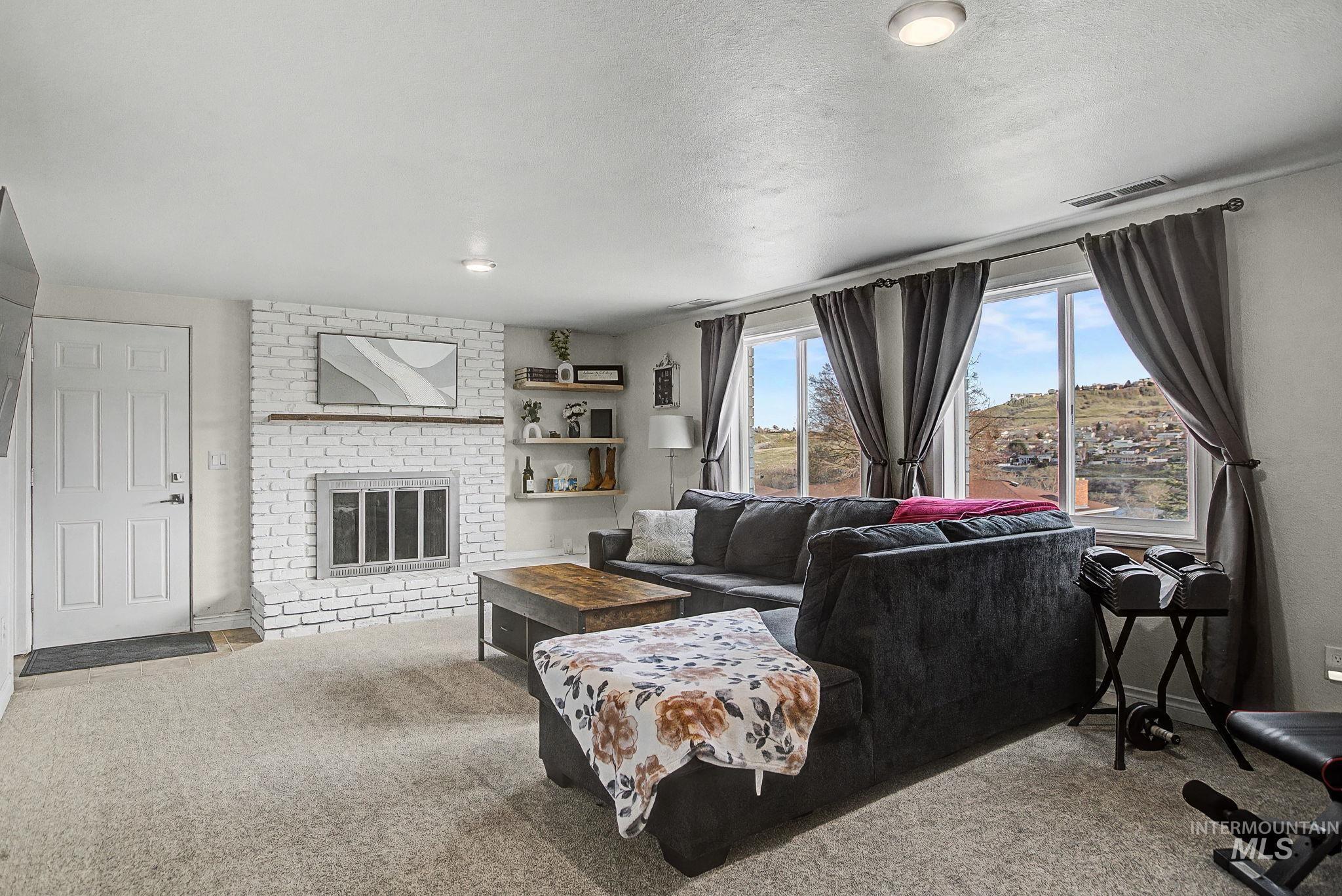 753 20th Avenue, Clarkston, Washington 99403, 4 Bedrooms, 2.5 Bathrooms, Residential For Sale, Price $449,900, 98976469