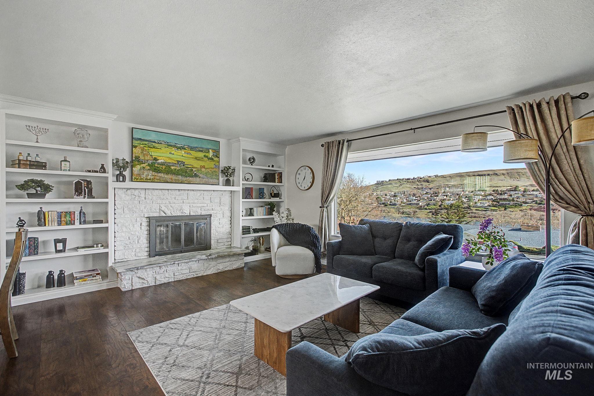 753 20th Avenue, Clarkston, Washington 99403, 4 Bedrooms, 2.5 Bathrooms, Residential For Sale, Price $449,900, 98976469