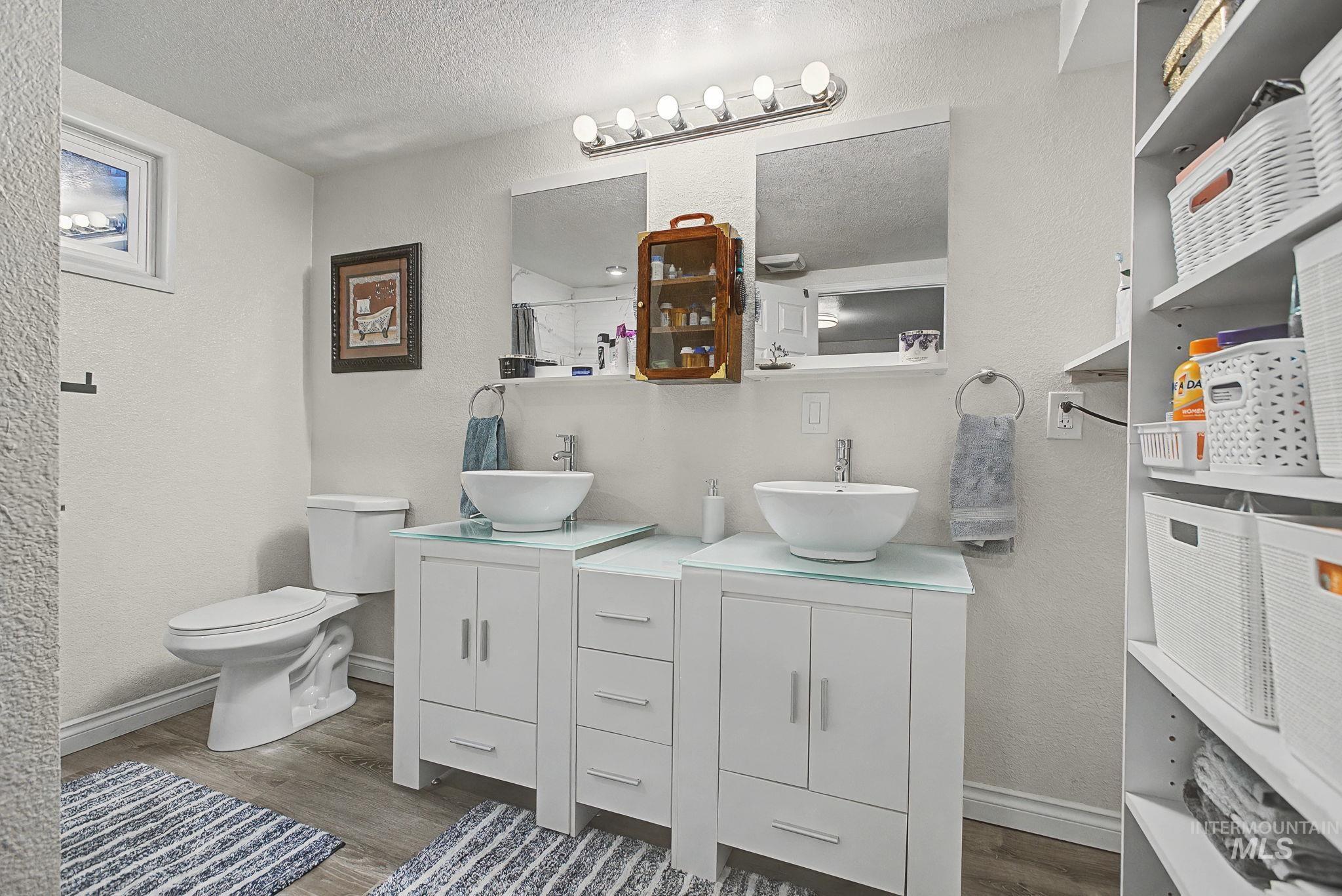 753 20th Avenue, Clarkston, Washington 99403, 4 Bedrooms, 2.5 Bathrooms, Residential For Sale, Price $449,900, 98976469