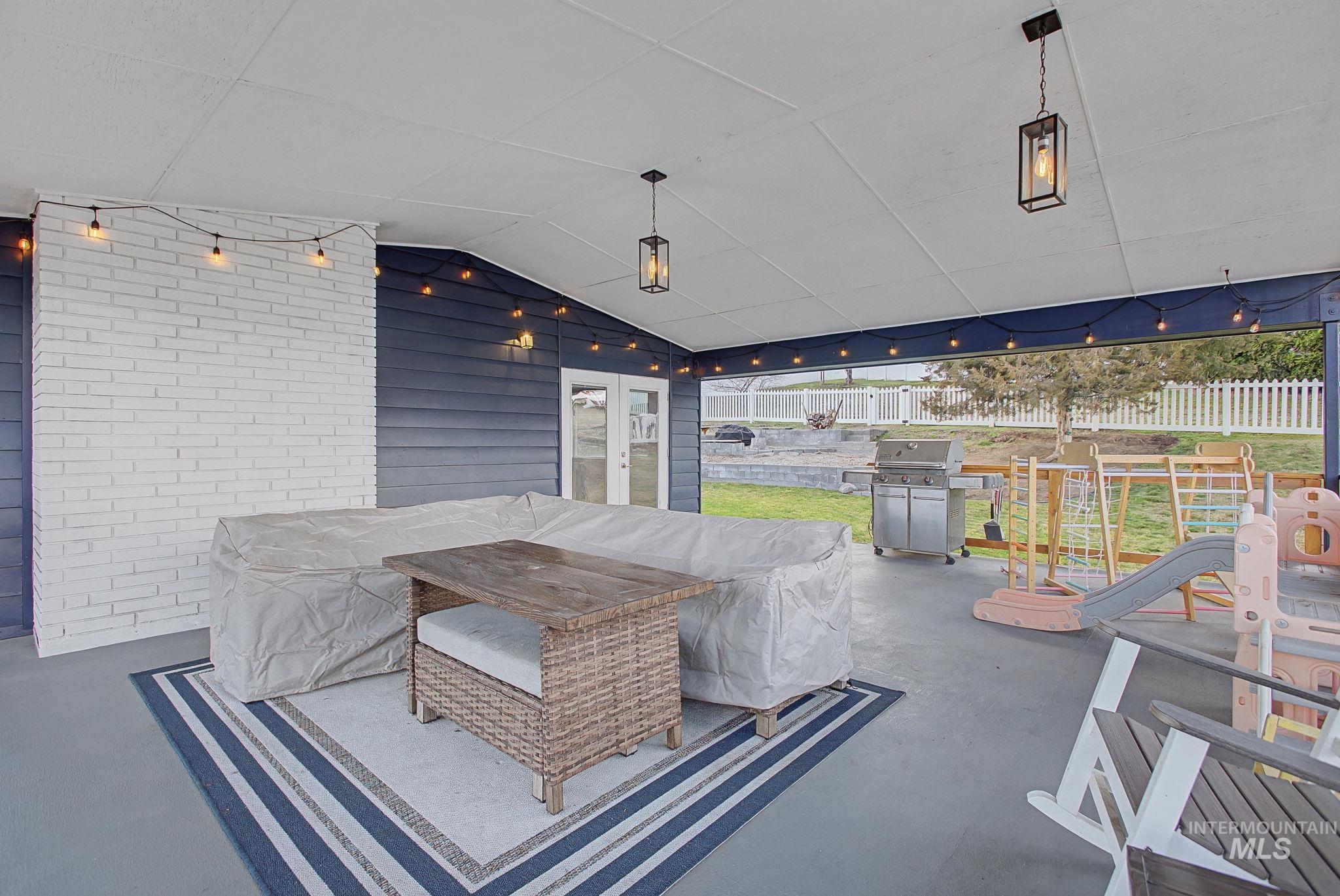 753 20th Avenue, Clarkston, Washington 99403, 4 Bedrooms, 2.5 Bathrooms, Residential For Sale, Price $449,900, 98976469