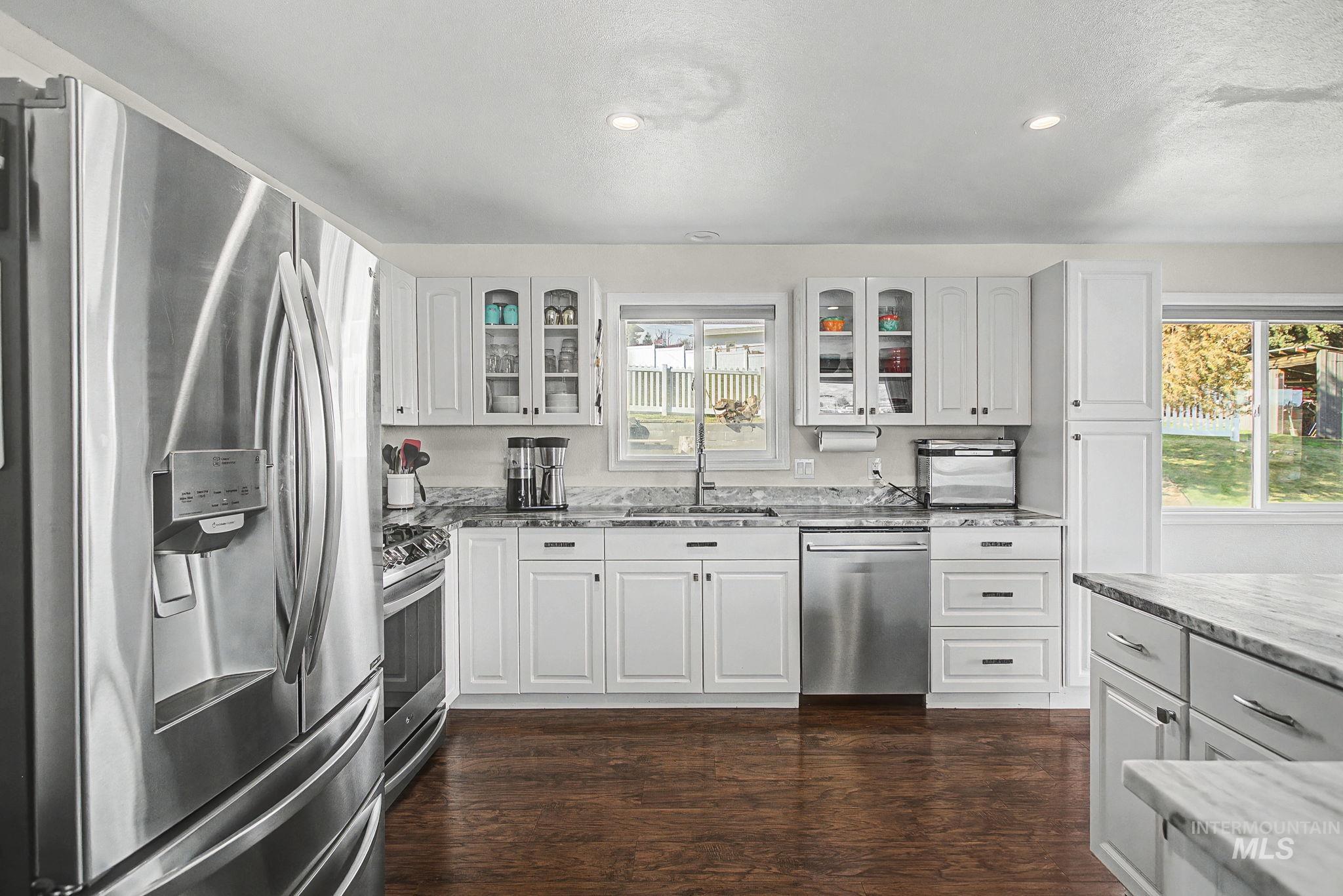 753 20th Avenue, Clarkston, Washington 99403, 4 Bedrooms, 2.5 Bathrooms, Residential For Sale, Price $449,900, 98976469