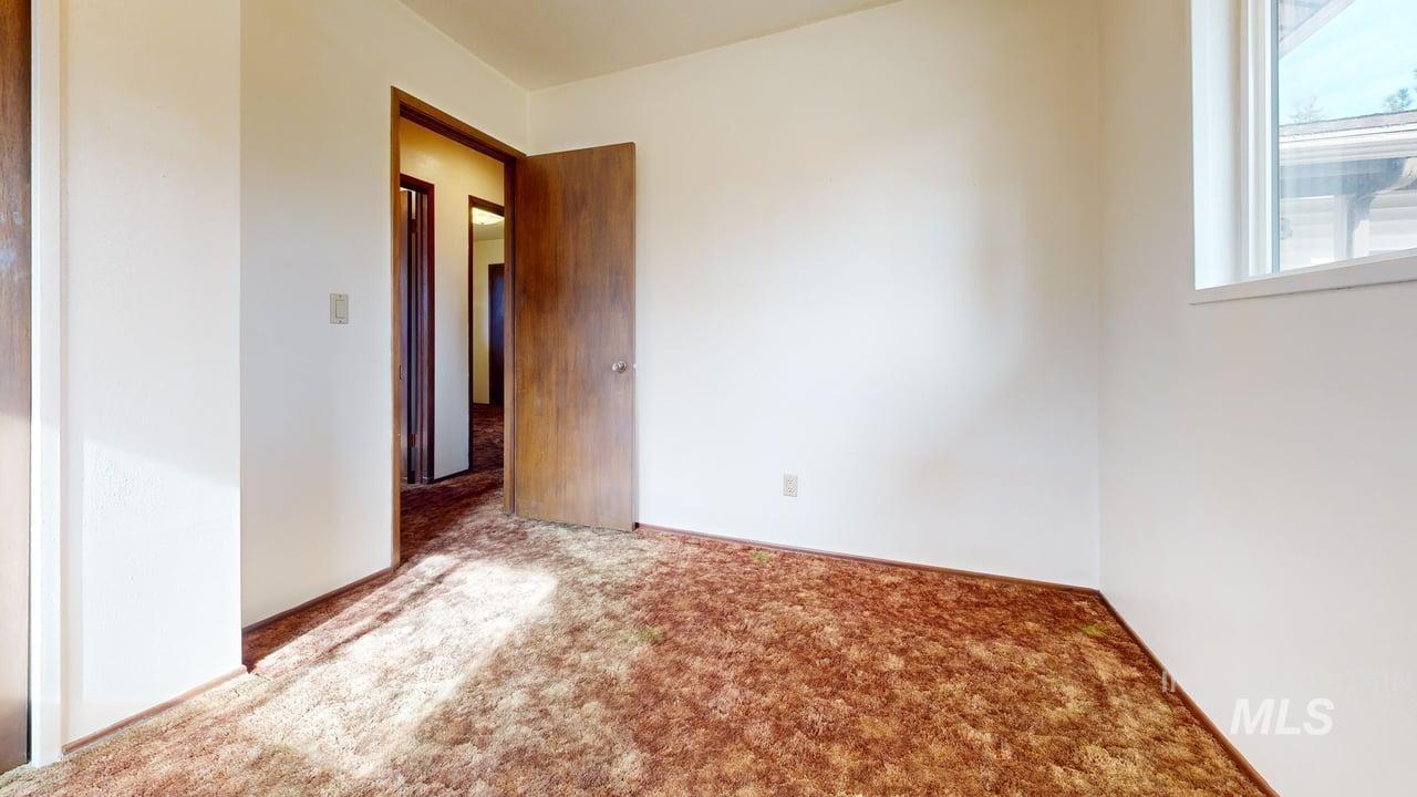 1118 Joseph St., Moscow, Idaho 83843, 3 Bedrooms, 2 Bathrooms, Residential For Sale, Price $359,900,MLS 98976471