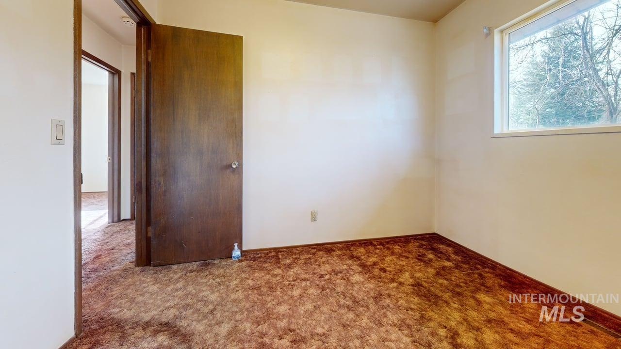 1118 Joseph St., Moscow, Idaho 83843, 3 Bedrooms, 2 Bathrooms, Residential For Sale, Price $359,900,MLS 98976471