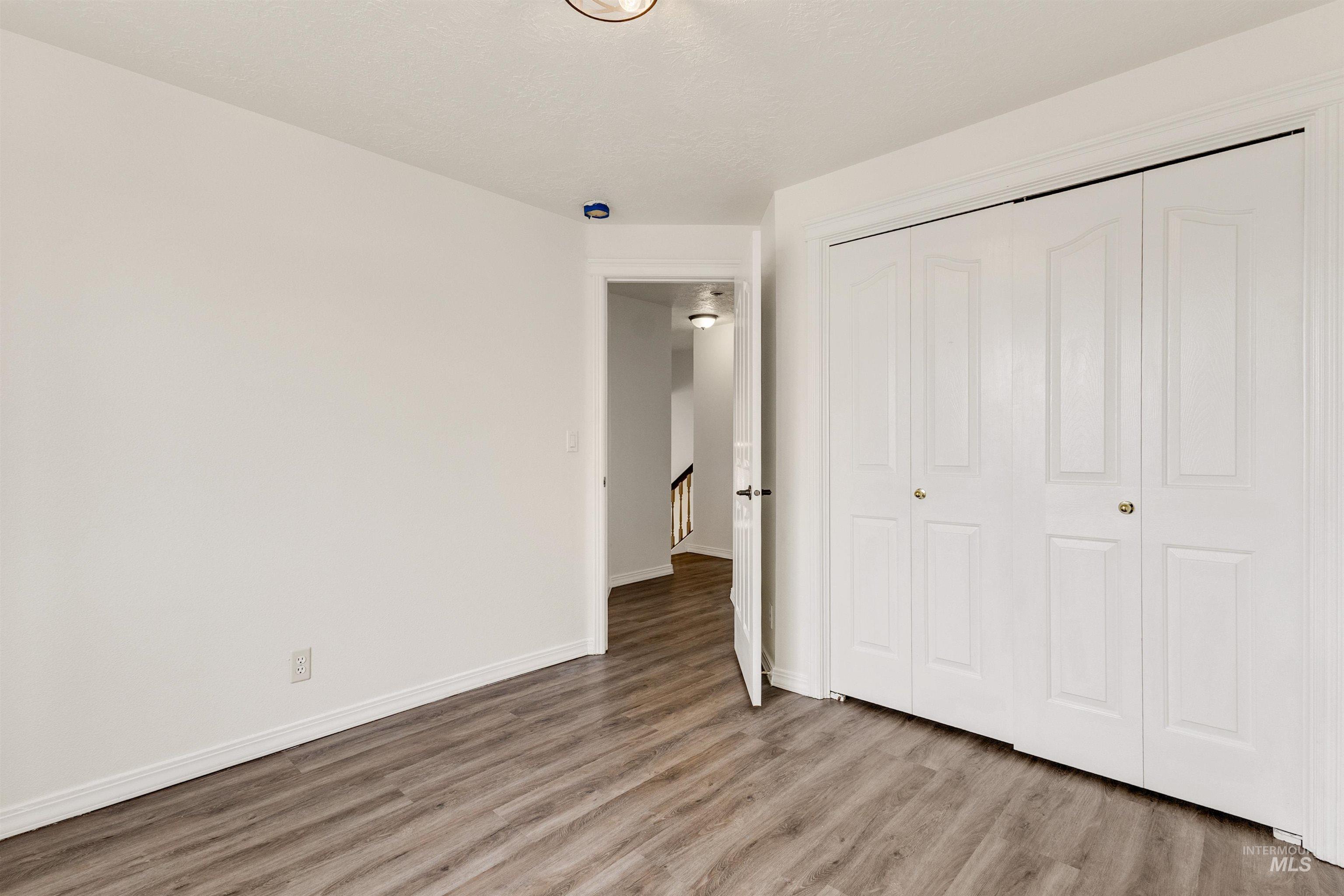 814 S Redhead Ave, Meridian, Idaho 83642, 5 Bedrooms, 2.5 Bathrooms, Residential For Sale, Price $445,000, 98976473