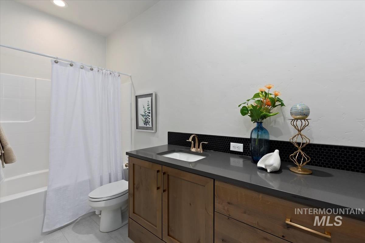 2306 N 29th St, Boise, Idaho 83703, 3 Bedrooms, 3 Bathrooms, Residential For Sale, Price $699,900, 98976475