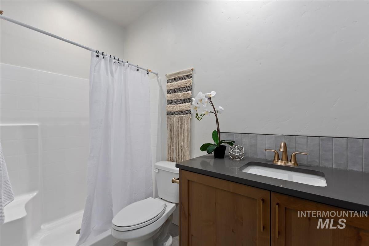 2306 N 29th St, Boise, Idaho 83703, 3 Bedrooms, 3 Bathrooms, Residential For Sale, Price $699,900, 98976475