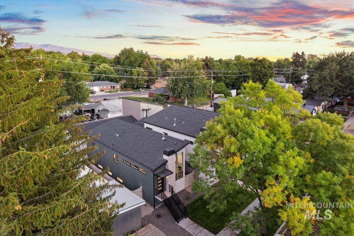 2306 N 29th St, Boise, Idaho 83703, 3 Bedrooms, 3 Bathrooms, Residential For Sale, Price $699,900, 98976475