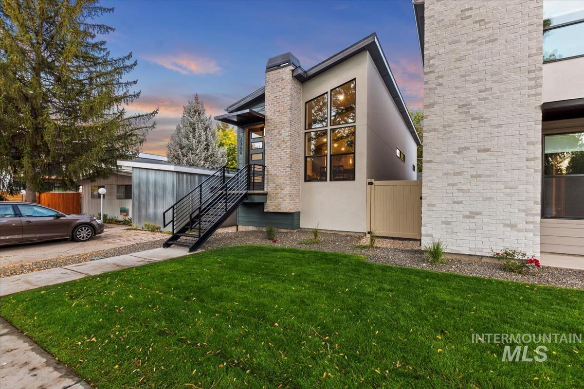 2306 N 29th St, Boise, Idaho 83703, 3 Bedrooms, 3 Bathrooms, Residential For Sale, Price $699,900, 98976475