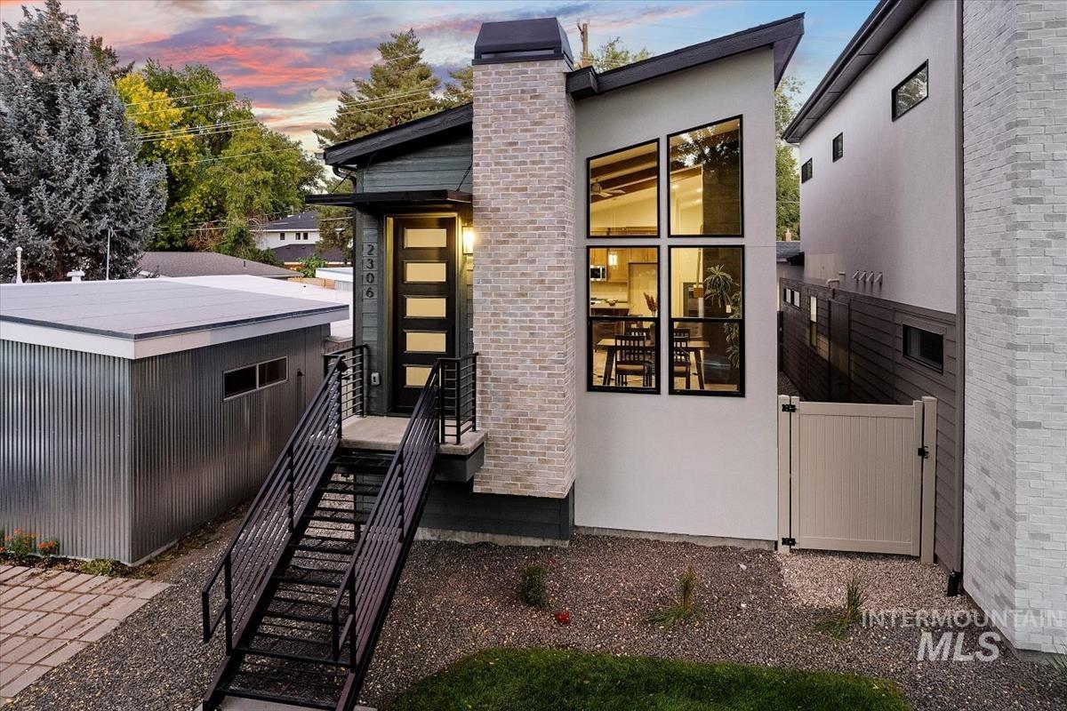 2306 N 29th St, Boise, Idaho 83703, 3 Bedrooms, 3 Bathrooms, Residential For Sale, Price $699,900, 98976475